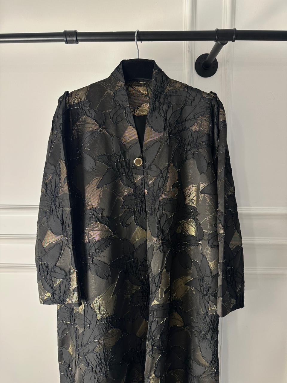 C 2083-04 Black Gold Abaya