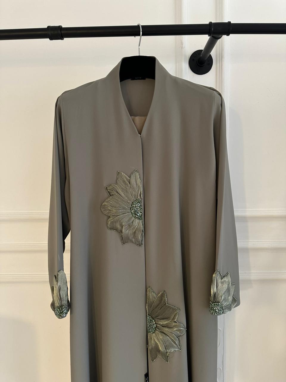 C 2095-02 Light Olive Amira Abaya