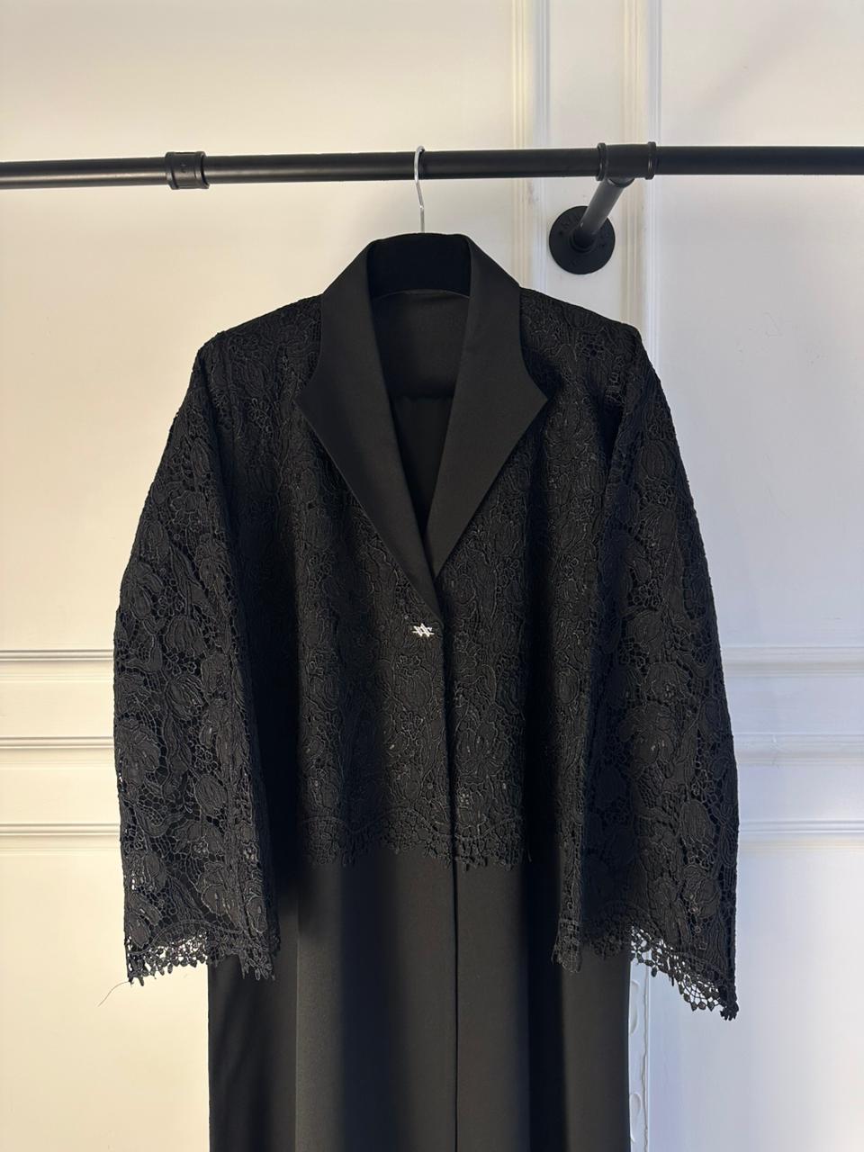 C 2135 Black Dantel Abaya