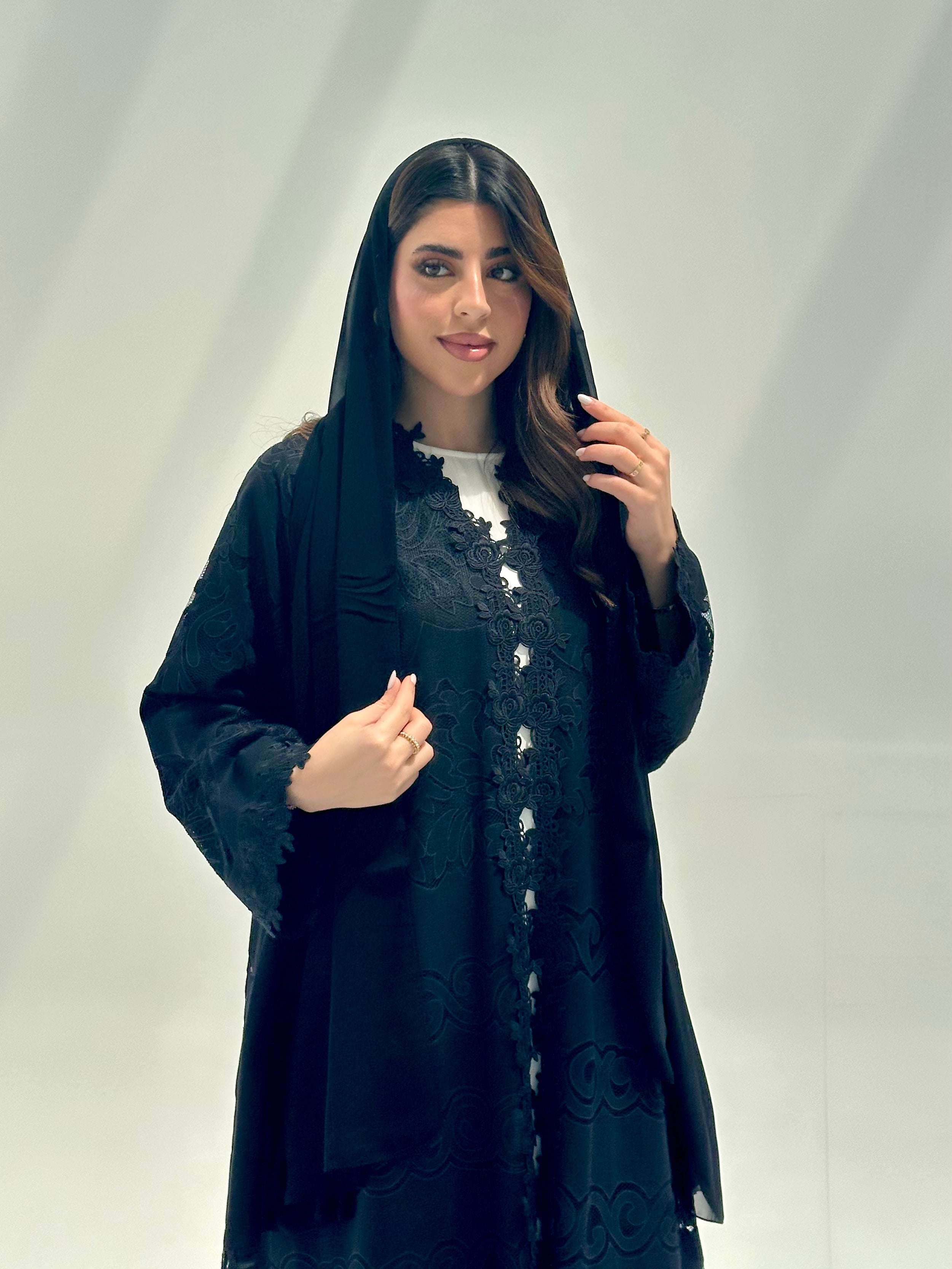C 2150 Black Dantel Abaya