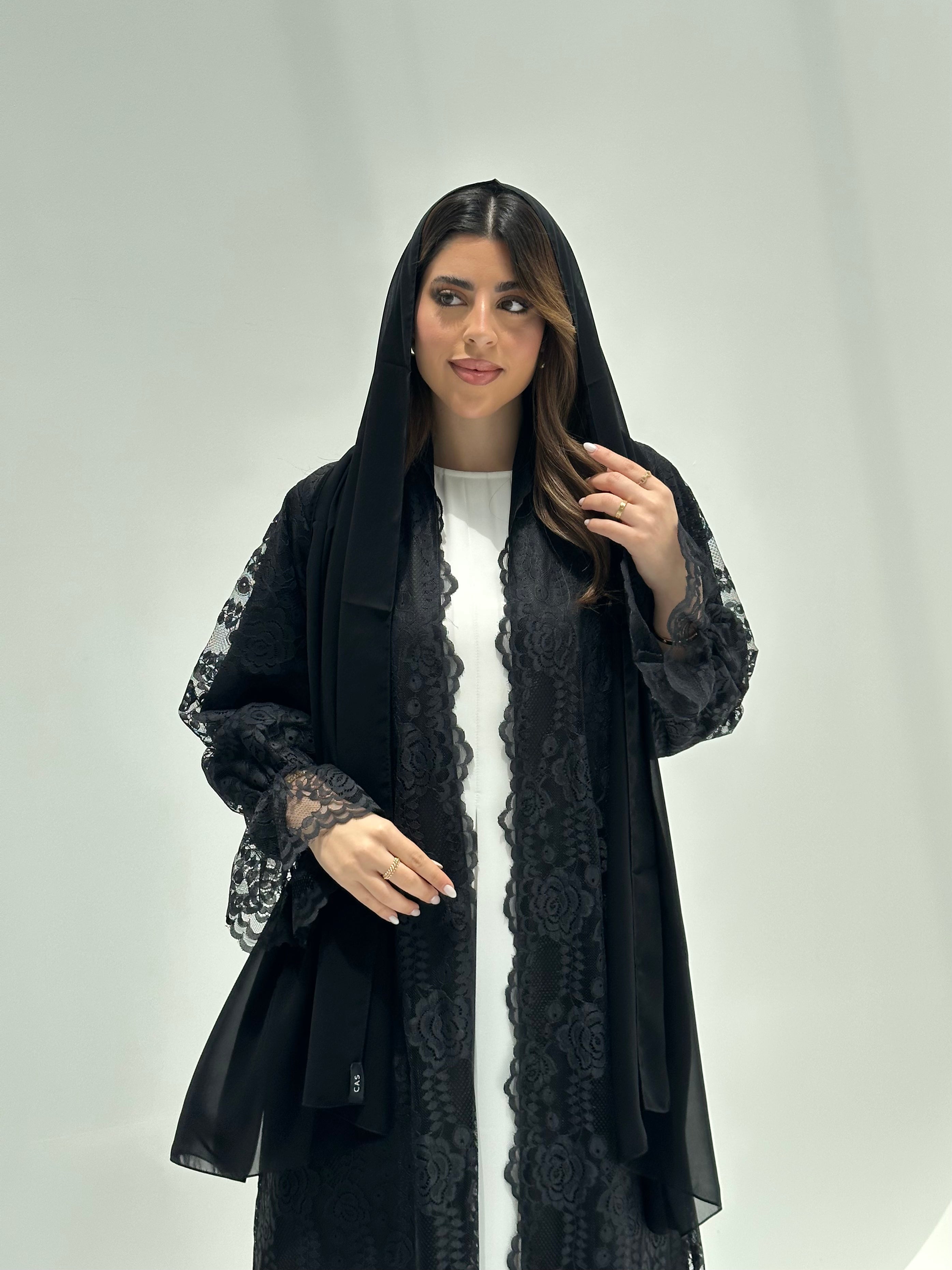 C 2169 Black Floral Dantel Abaya