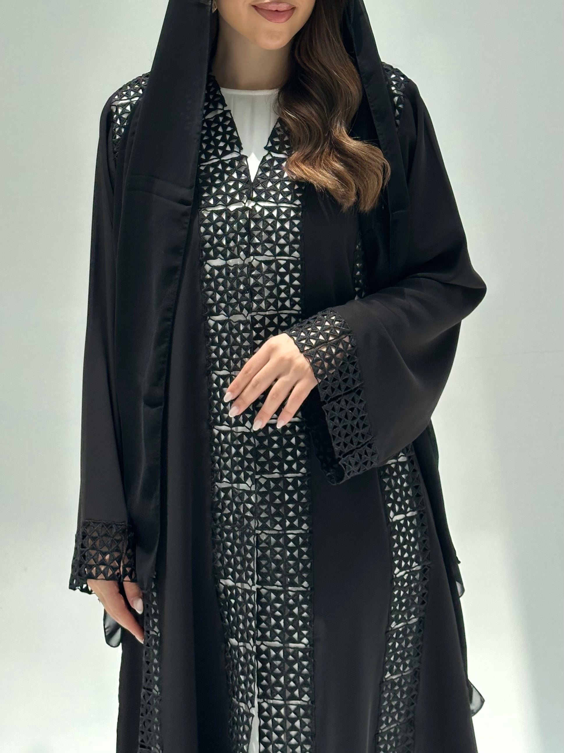 C 2209 Black Lace Abaya