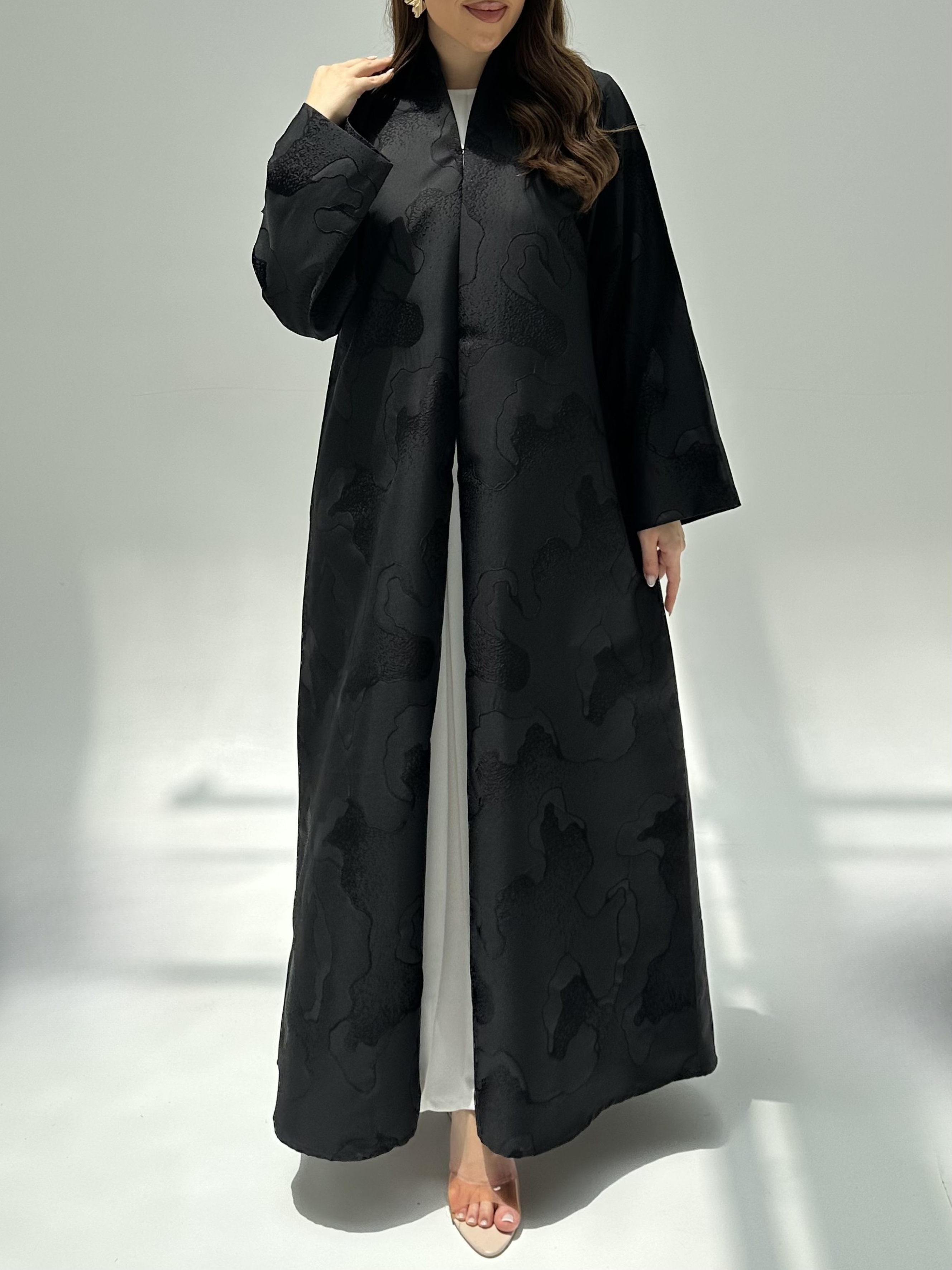 C 2210 Black Jacquard Abaya