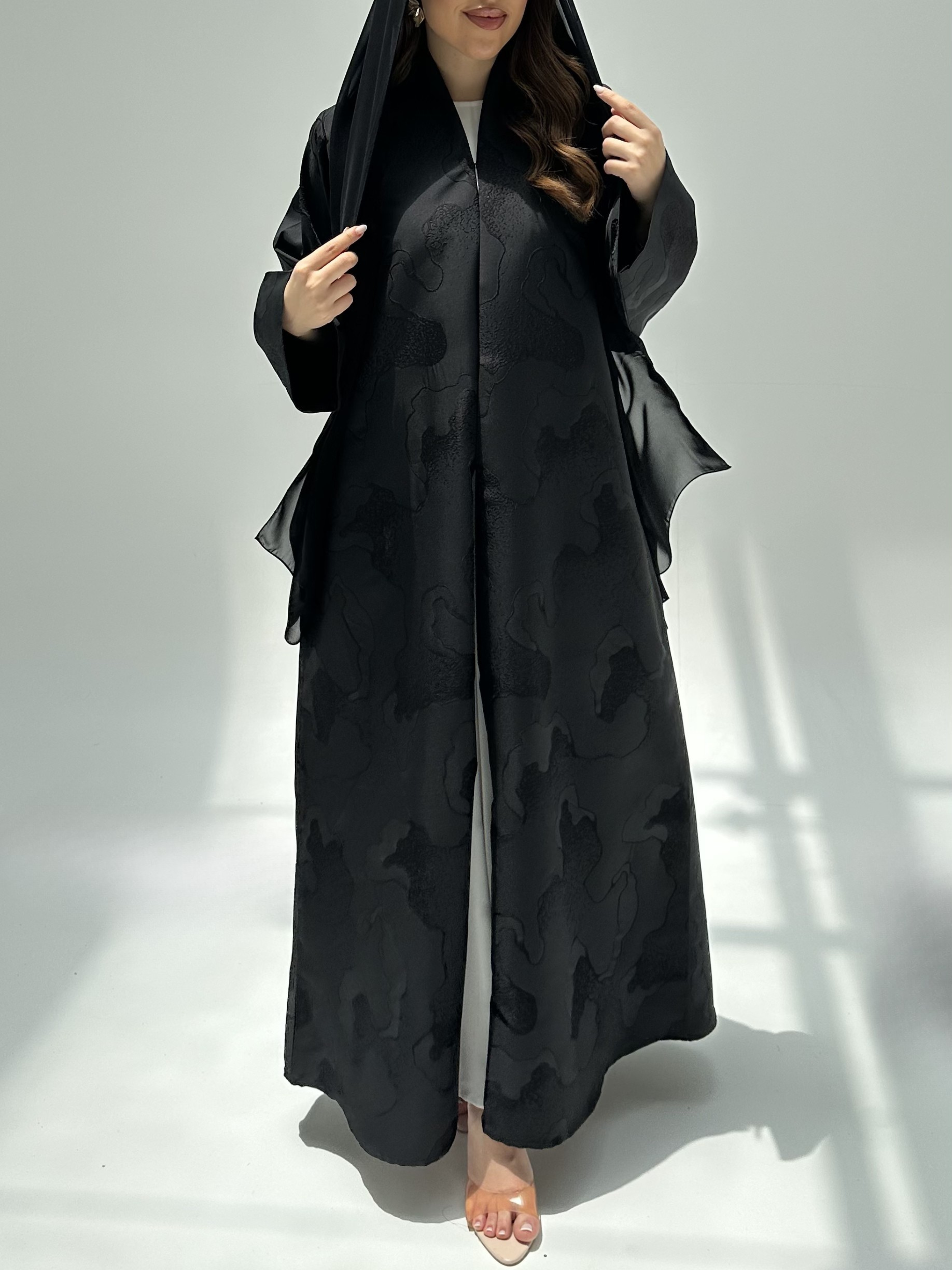 C 2210 Black Jacquard Abaya