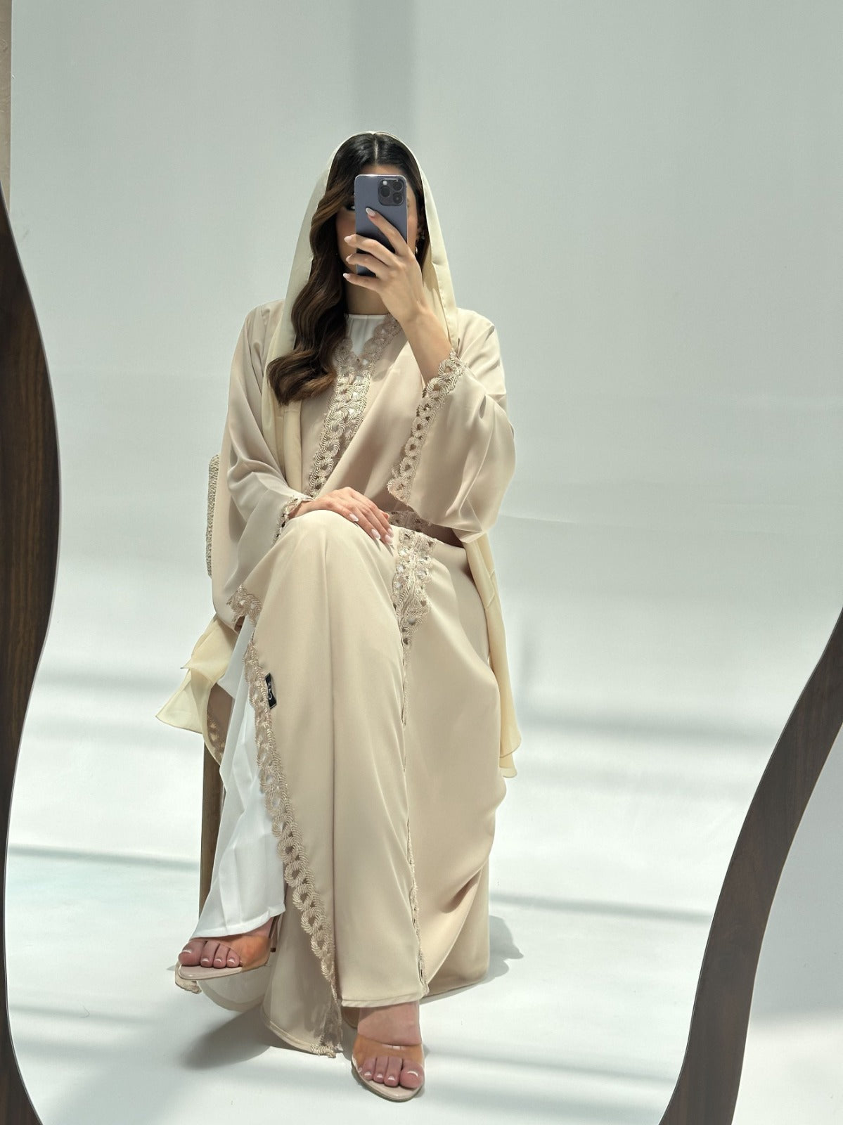 C 2219 Cream Lace Abaya