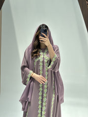 C 2223 Orchid Lace Abaya