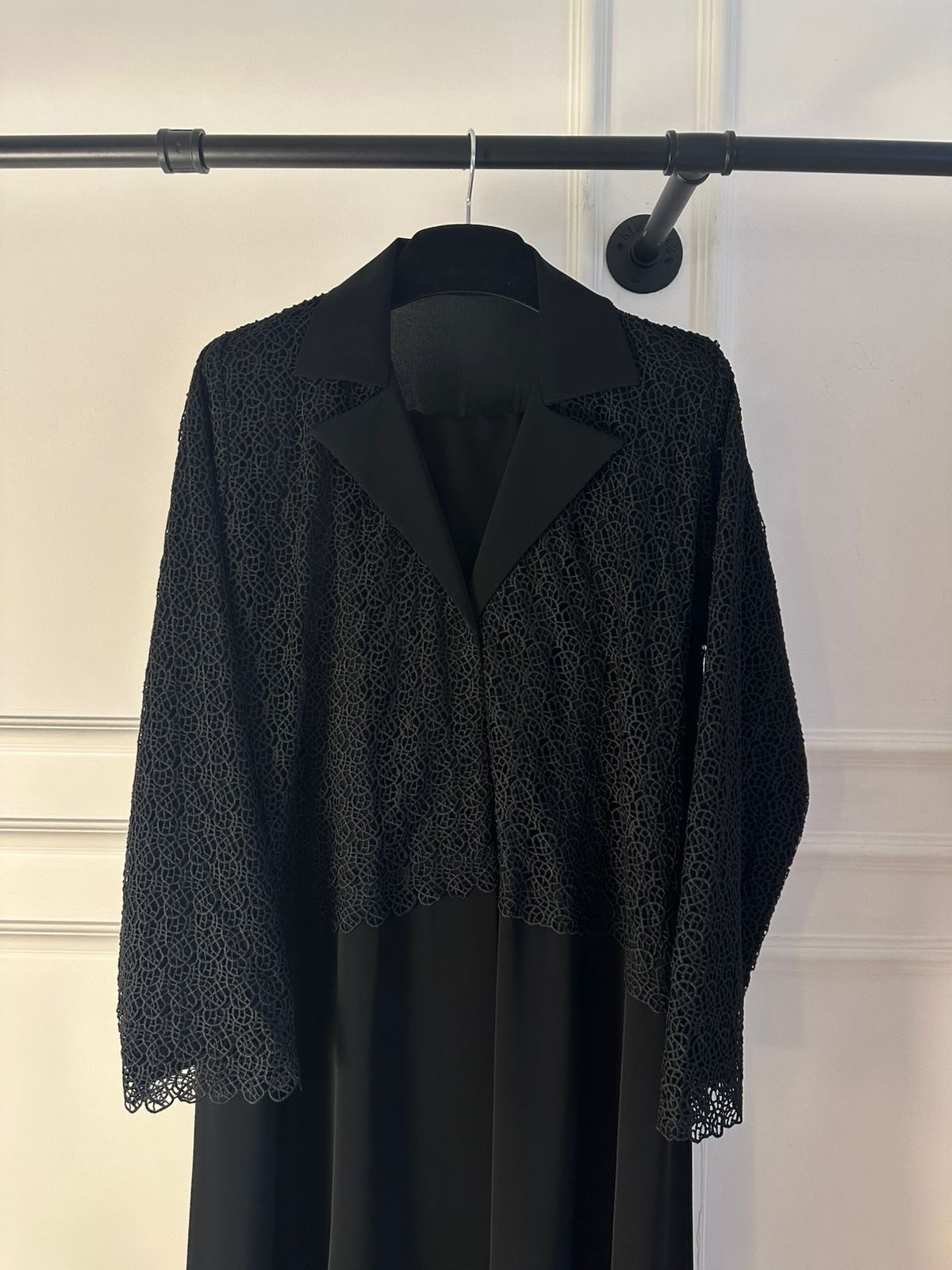 C 2240-01 Black Dantel Abaya