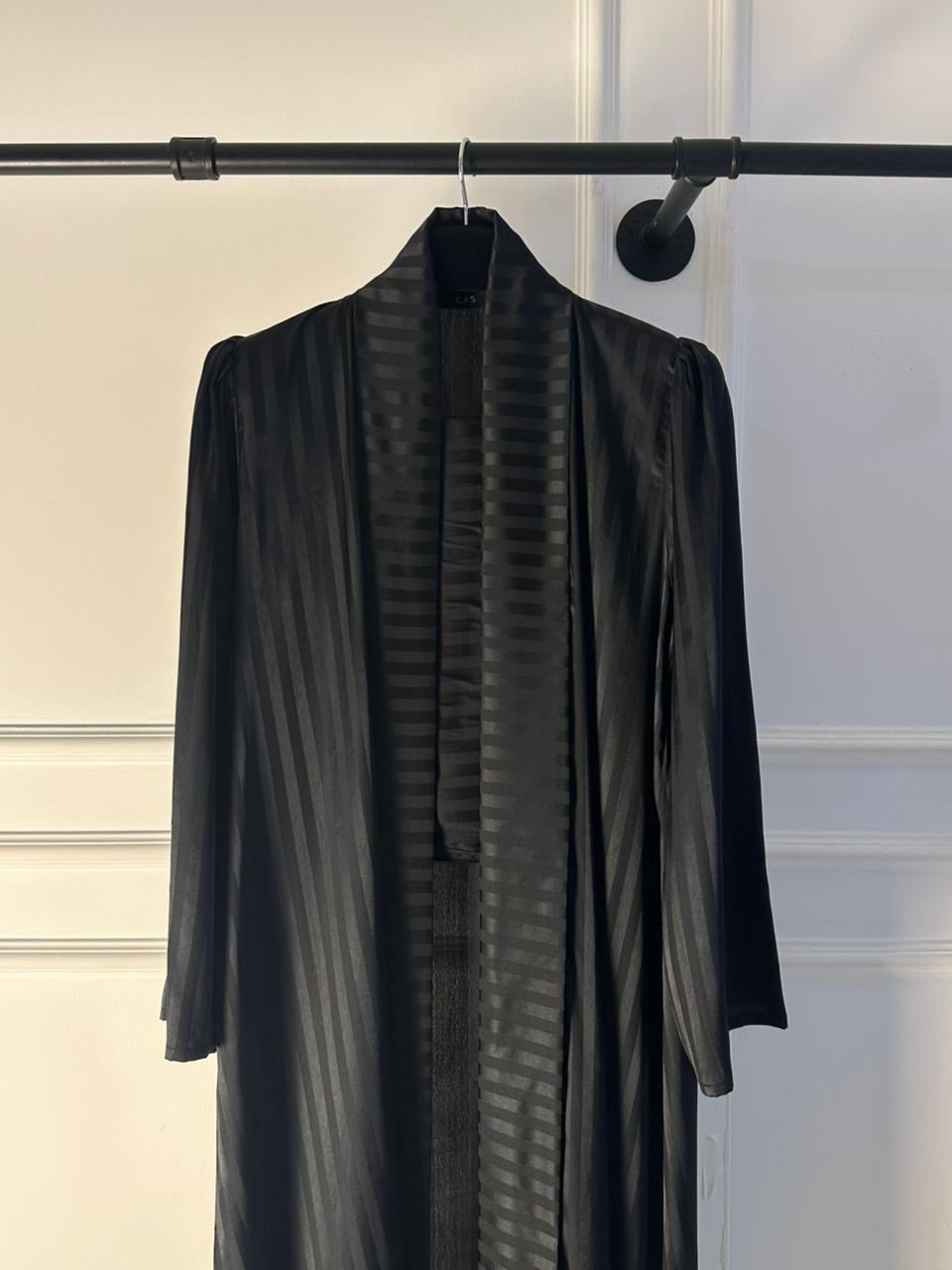 C 2243 Black Striped Abaya