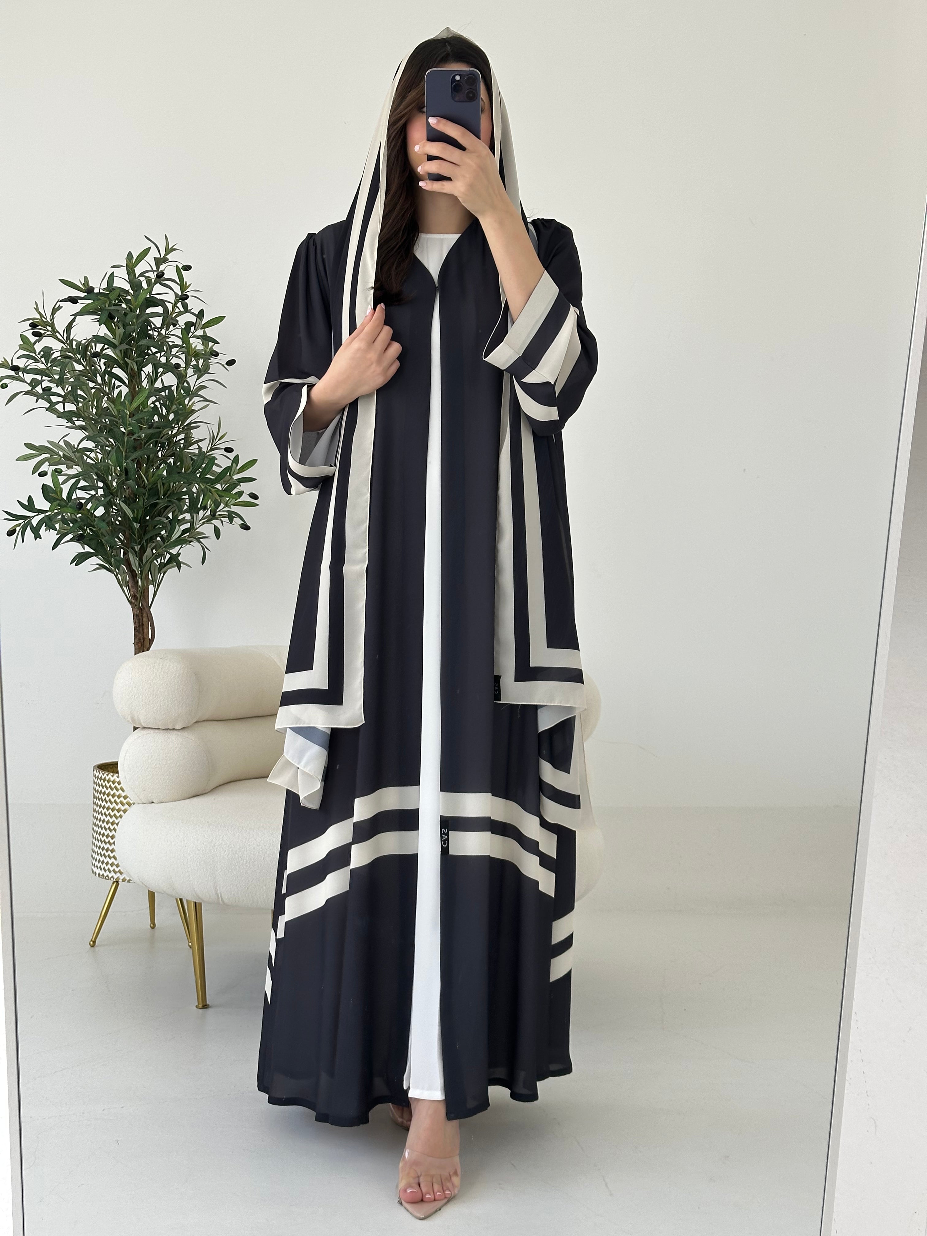 C 2263 Black White Stripe Printed Abaya