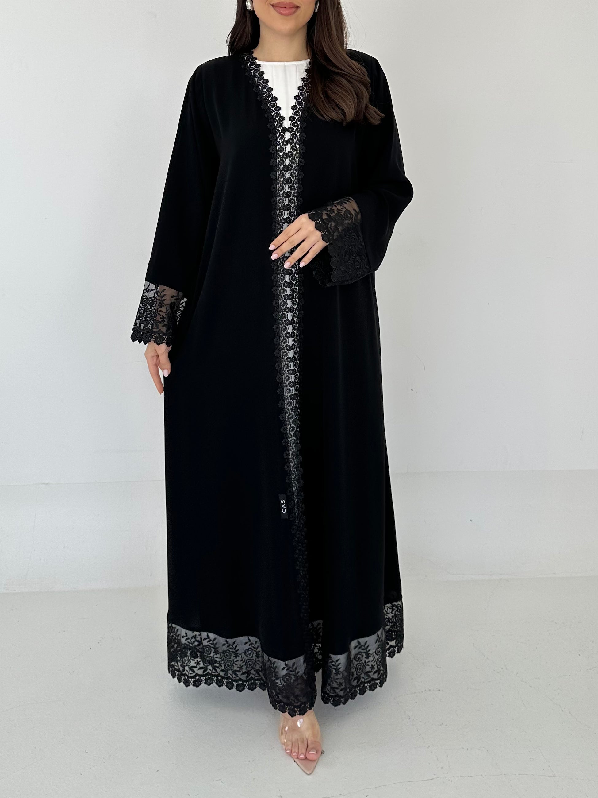 C 2290 Black Roses Lace Abaya
