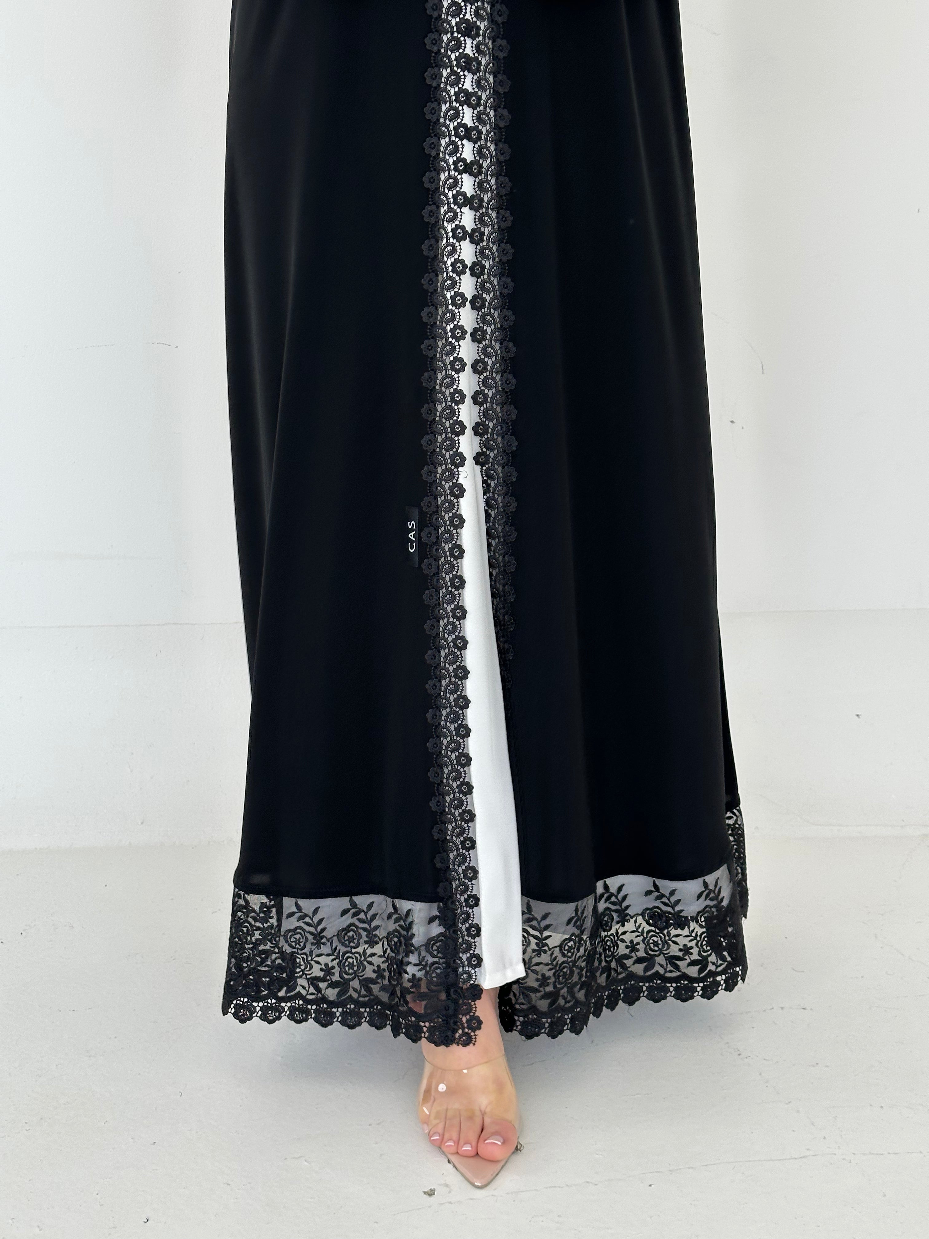 C 2290 Black Roses Lace Abaya