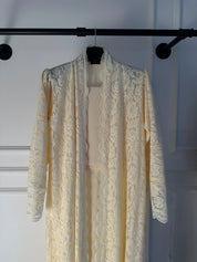 C 2324-04 Butter Yellow Dantel Abaya