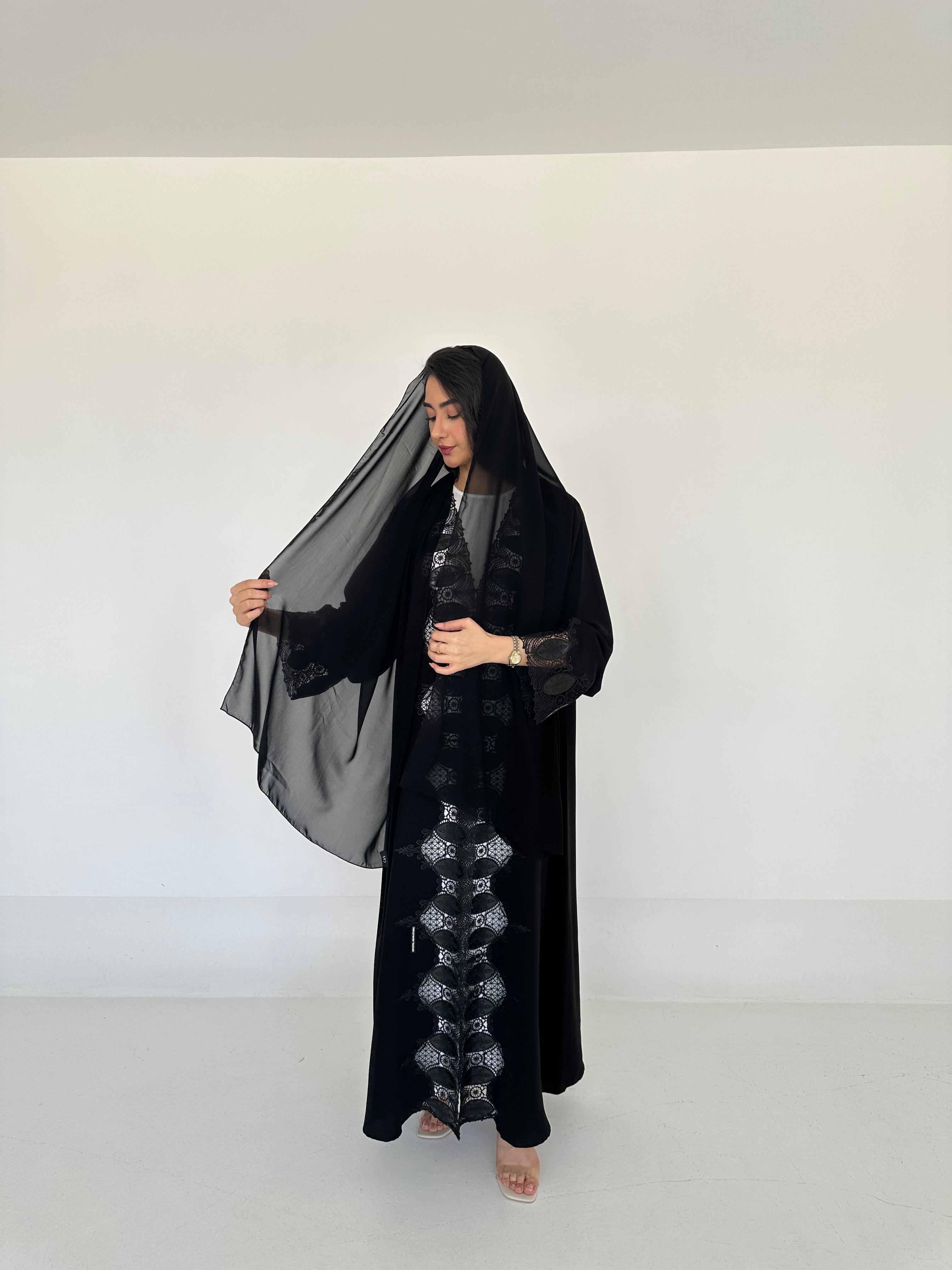 C 2326 Black Lace Abaya