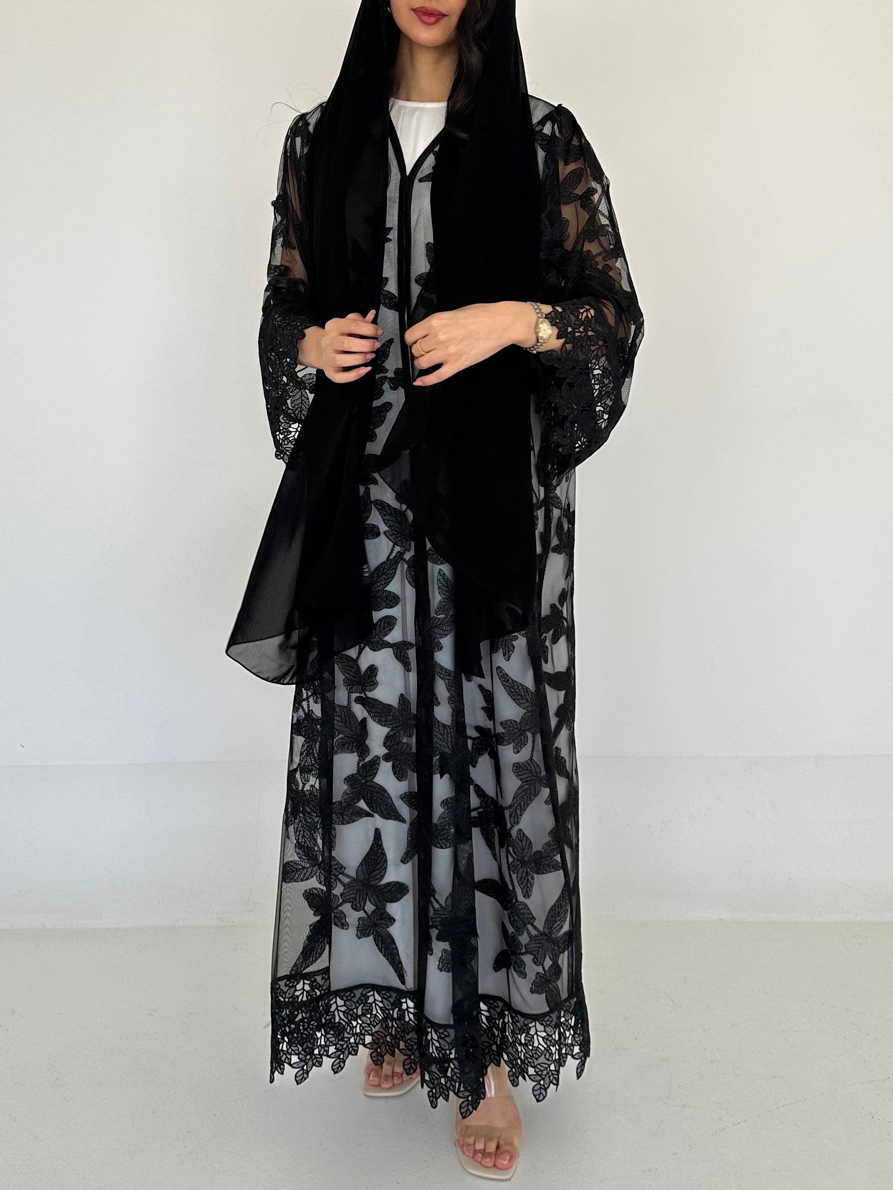 C 2327 Black Dantel Abaya