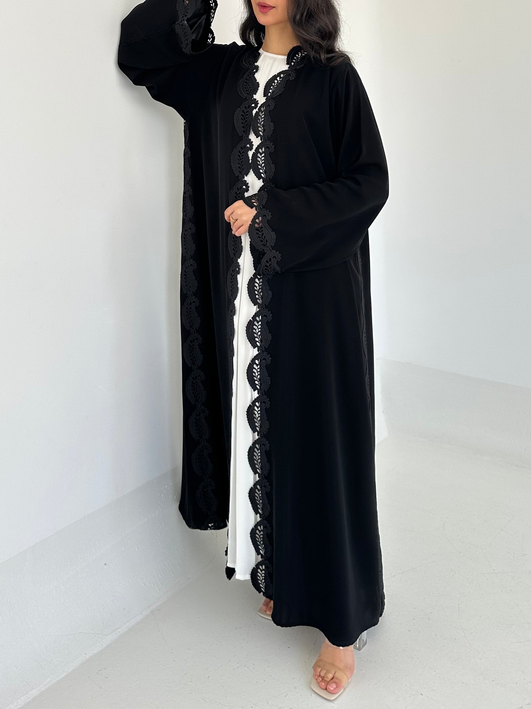 C 2330 Black Lace Abaya