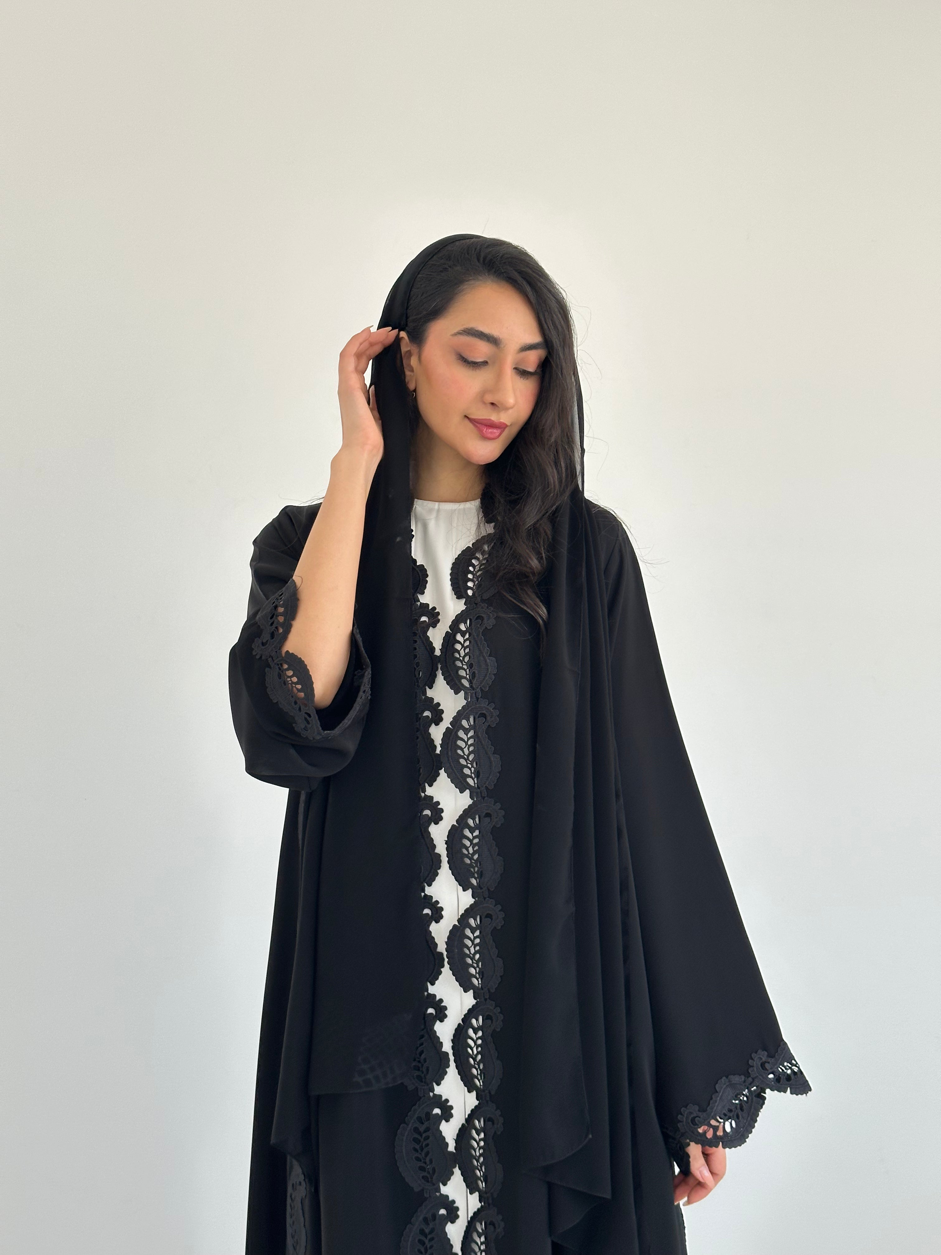 C 2330 Black Lace Abaya