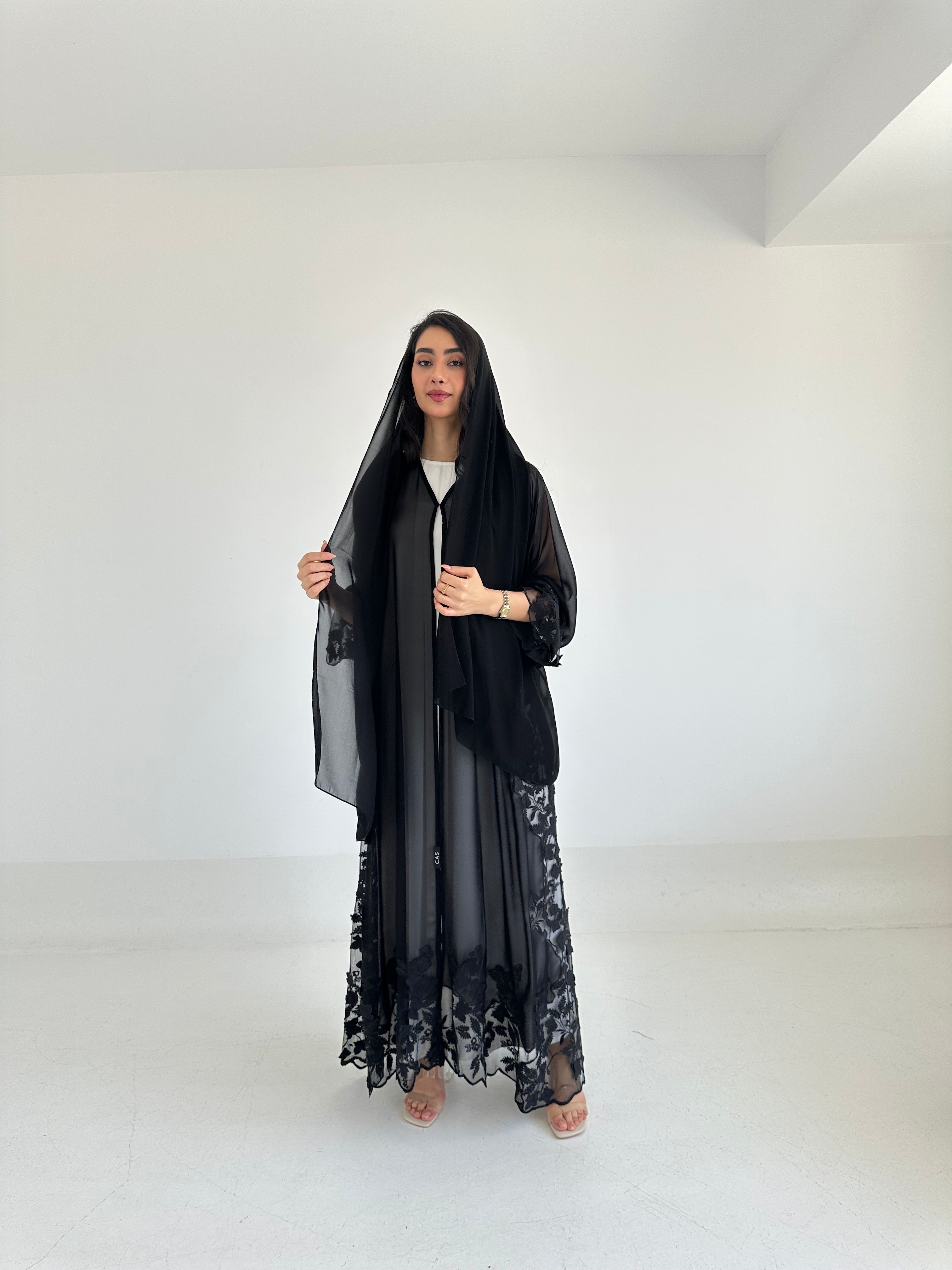 C 2343 Black Crystal Dantel Abaya