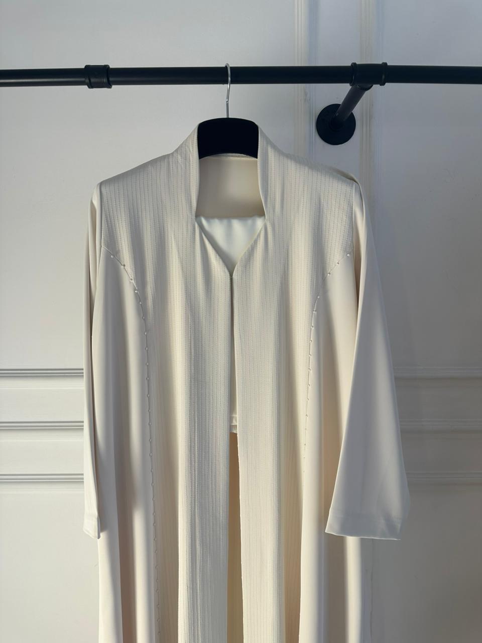 C 2377 Cream Abaya