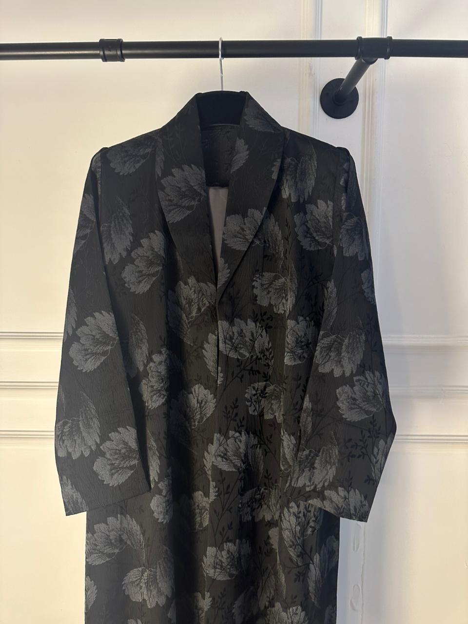 C 2381-01 Black Grey Abaya
