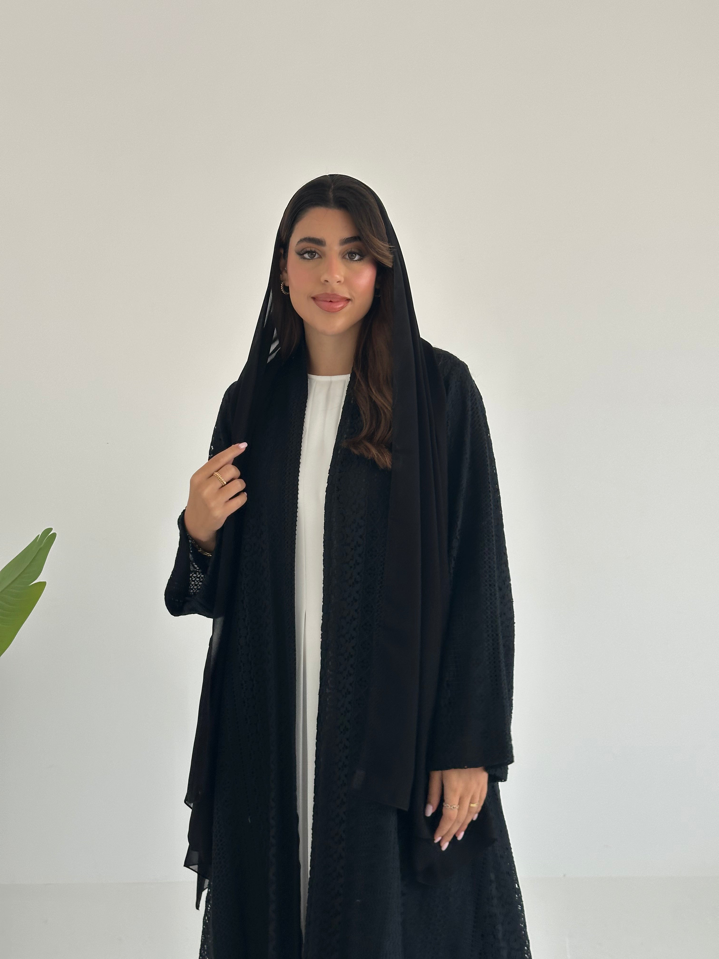 C 2409 Black Dantel Abaya