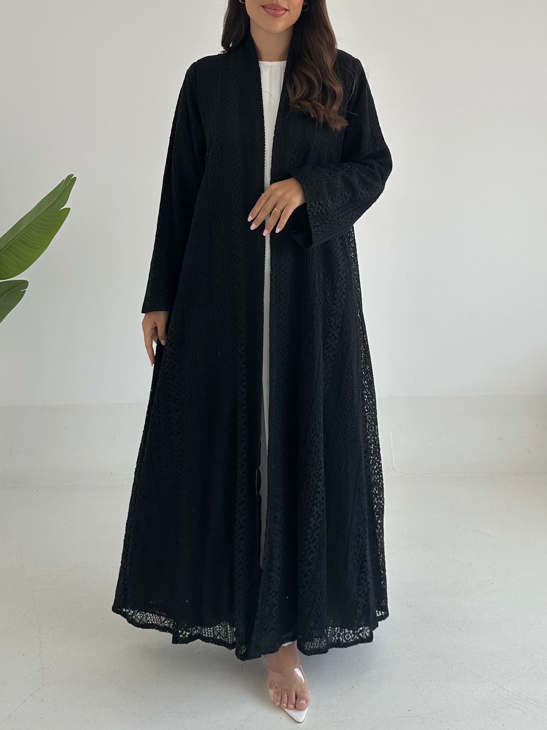 C 2409 Black Dantel Abaya