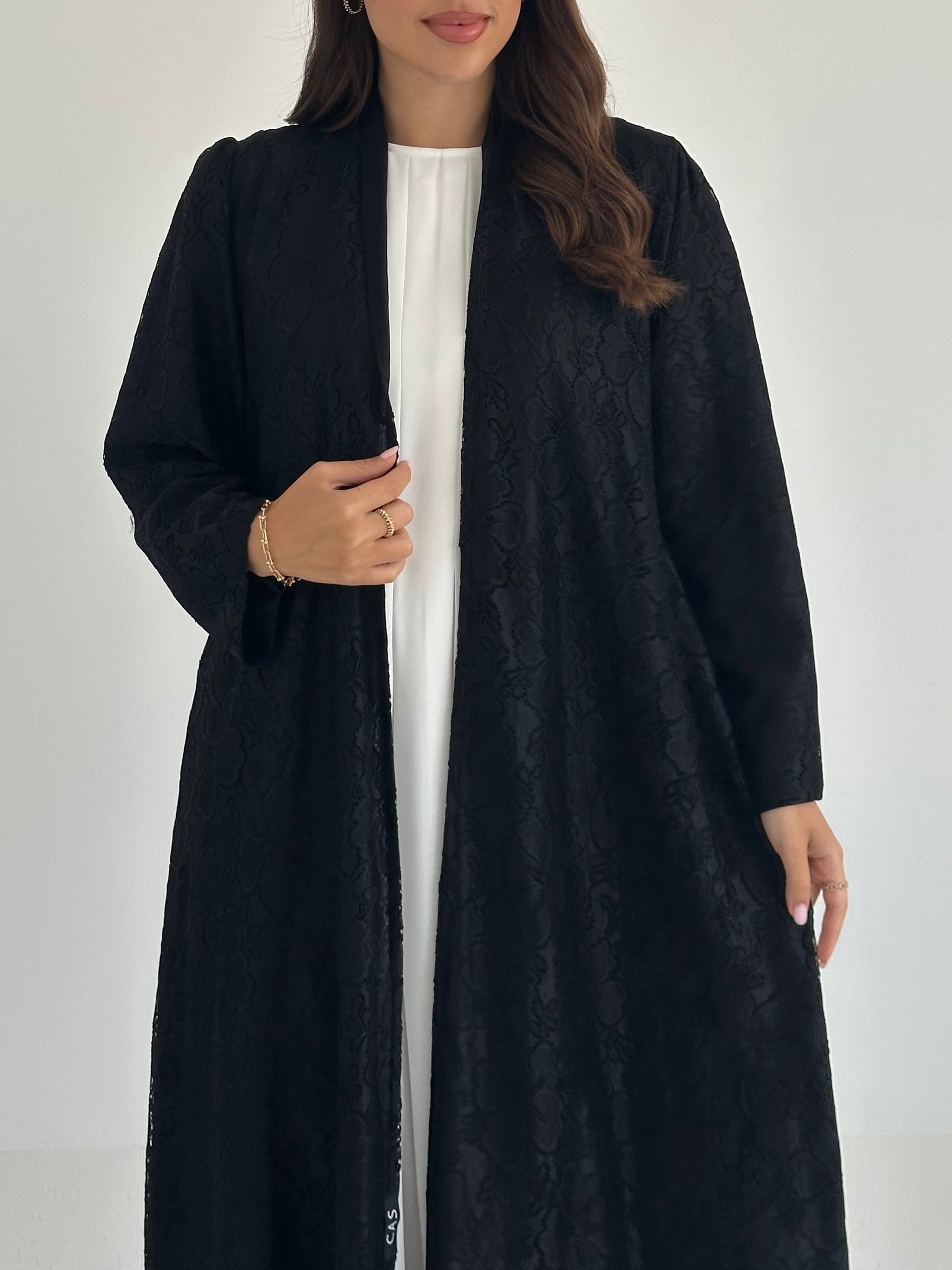 C 2410 Black Floral Dantel Abaya