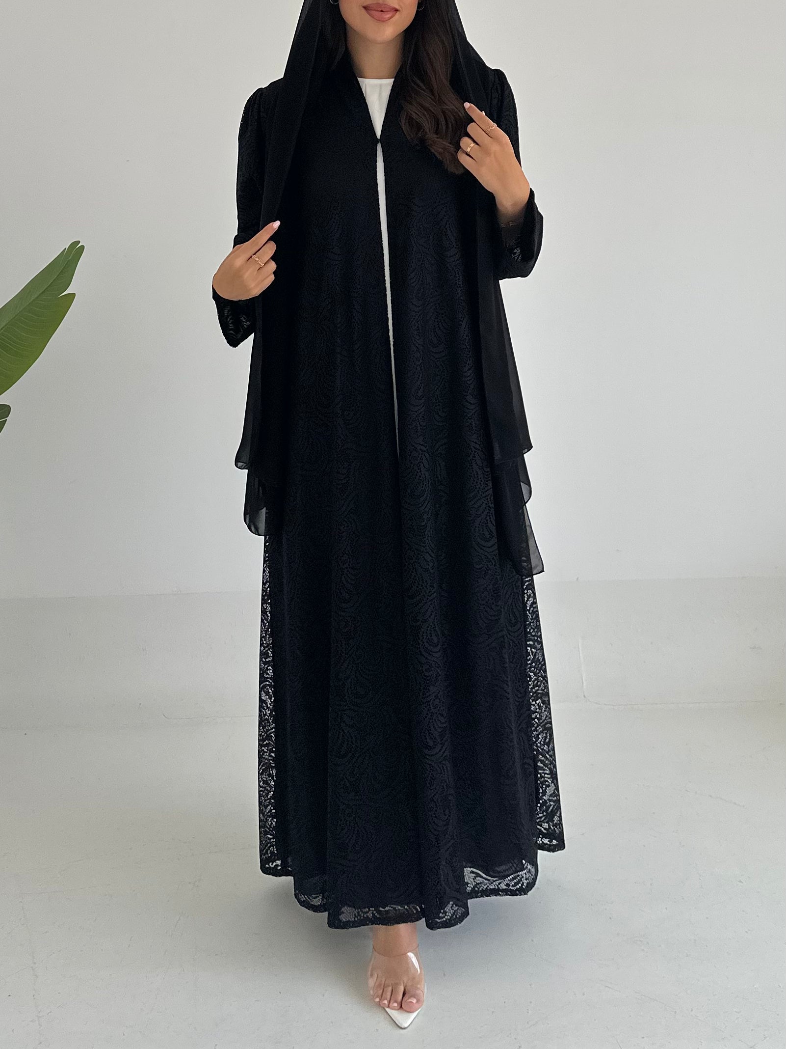 C 2411 Black Dantel Abaya