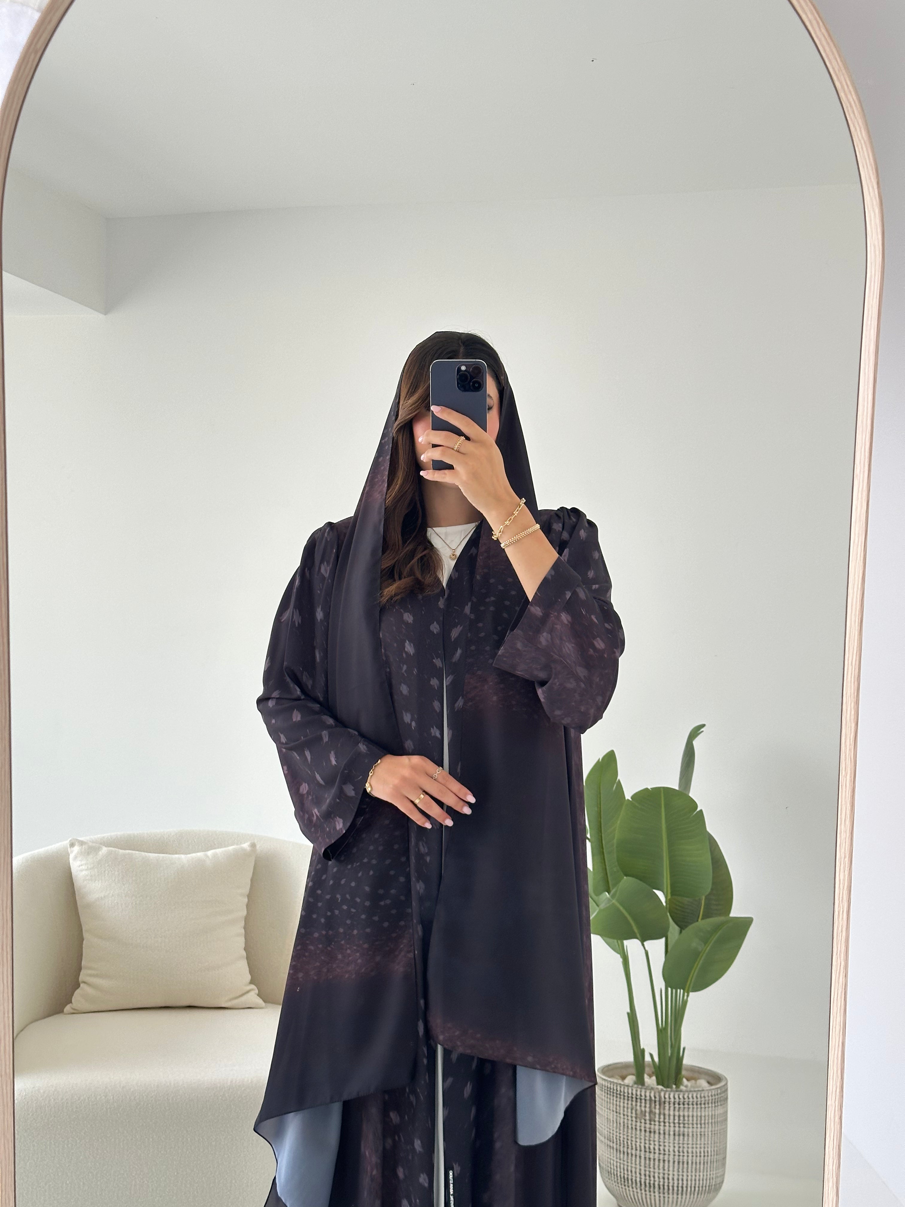 C 2423 Brown Deer Printed Abaya