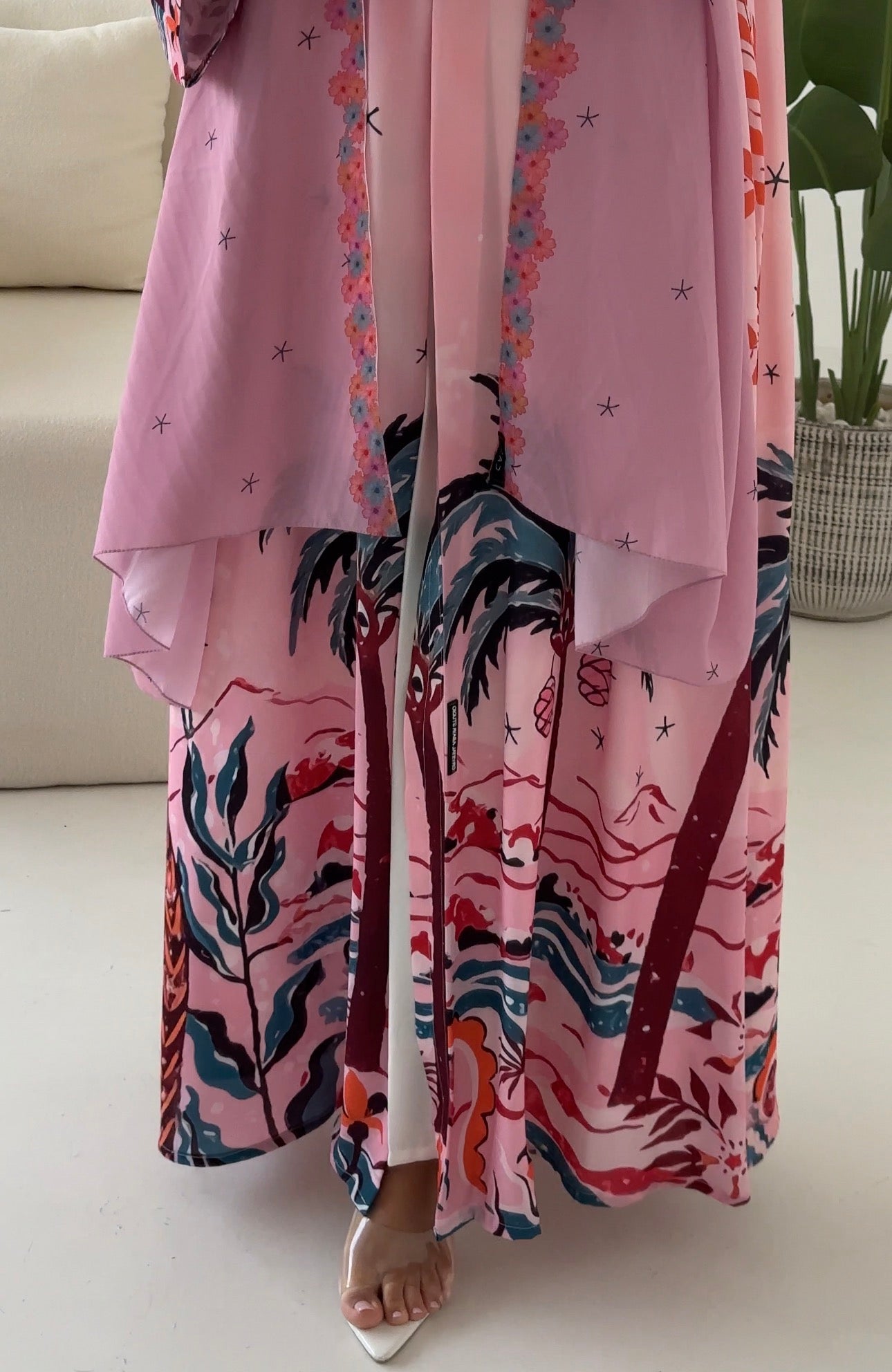 C 2427 Pink Tropical Printed Abaya