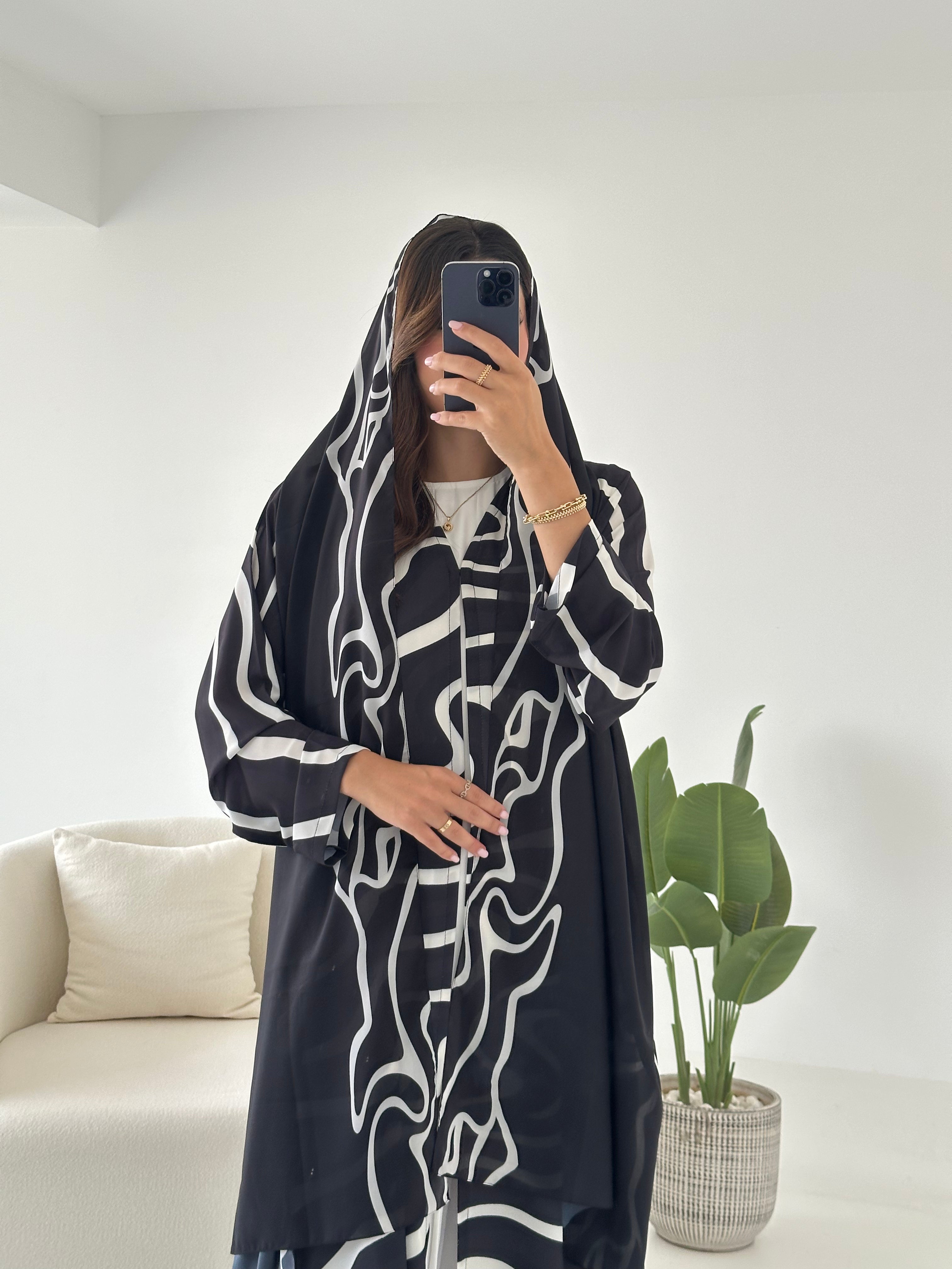 C 2430 Black White Printed Abaya