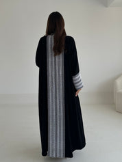 C 2472 Black White Lace Abaya