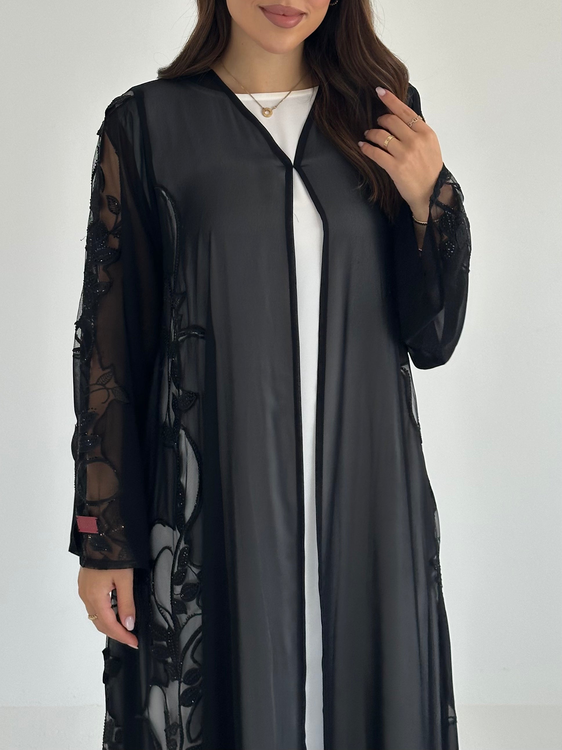 C 2489 Black Crystal Dantel Abaya