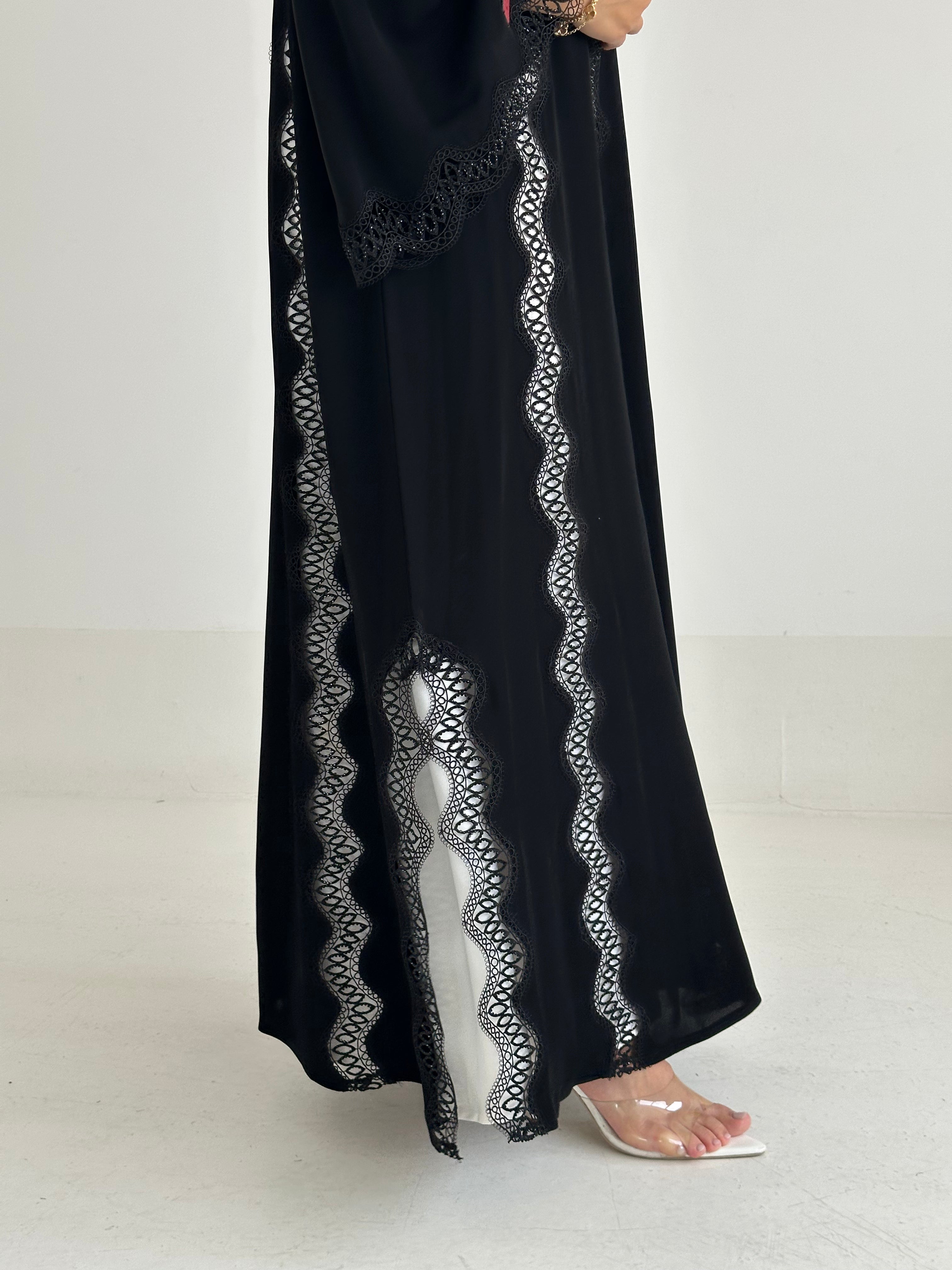 C 2493 Black Lace Abaya