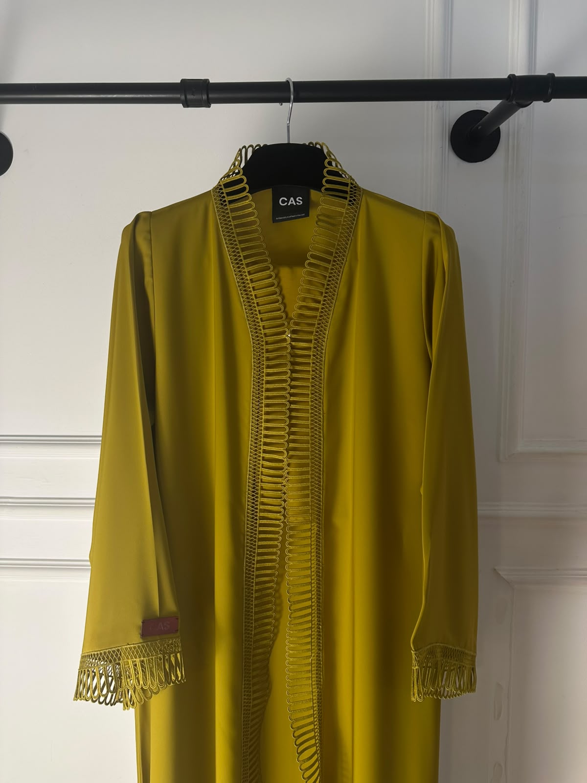 C 2512 Lemon Gelato Lace Abaya