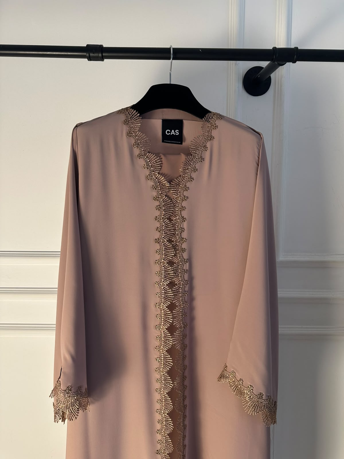 C 2533 Rosewater Gelato Lace Abaya