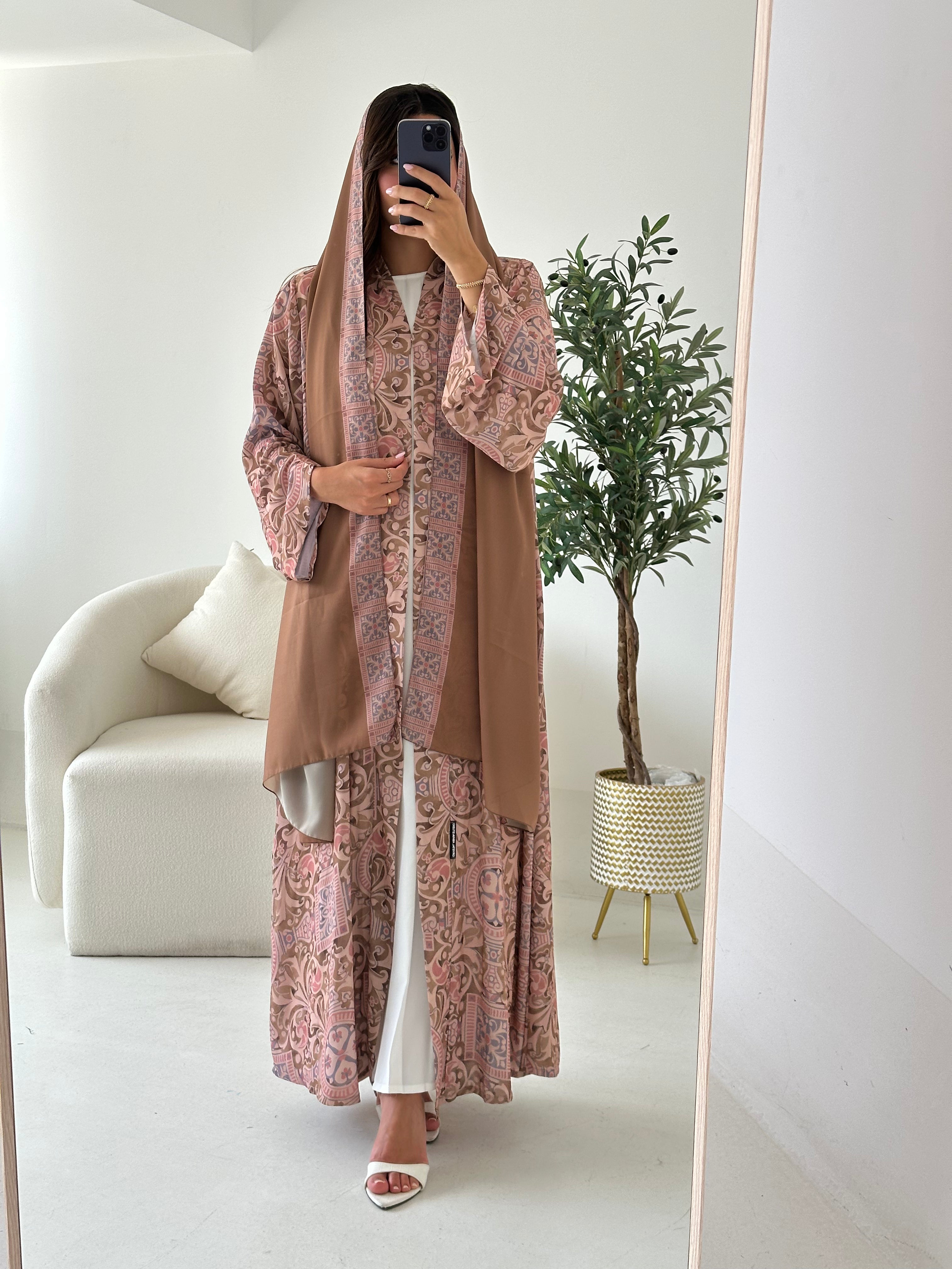 C 2540 Caramel Patterned Printed Abaya