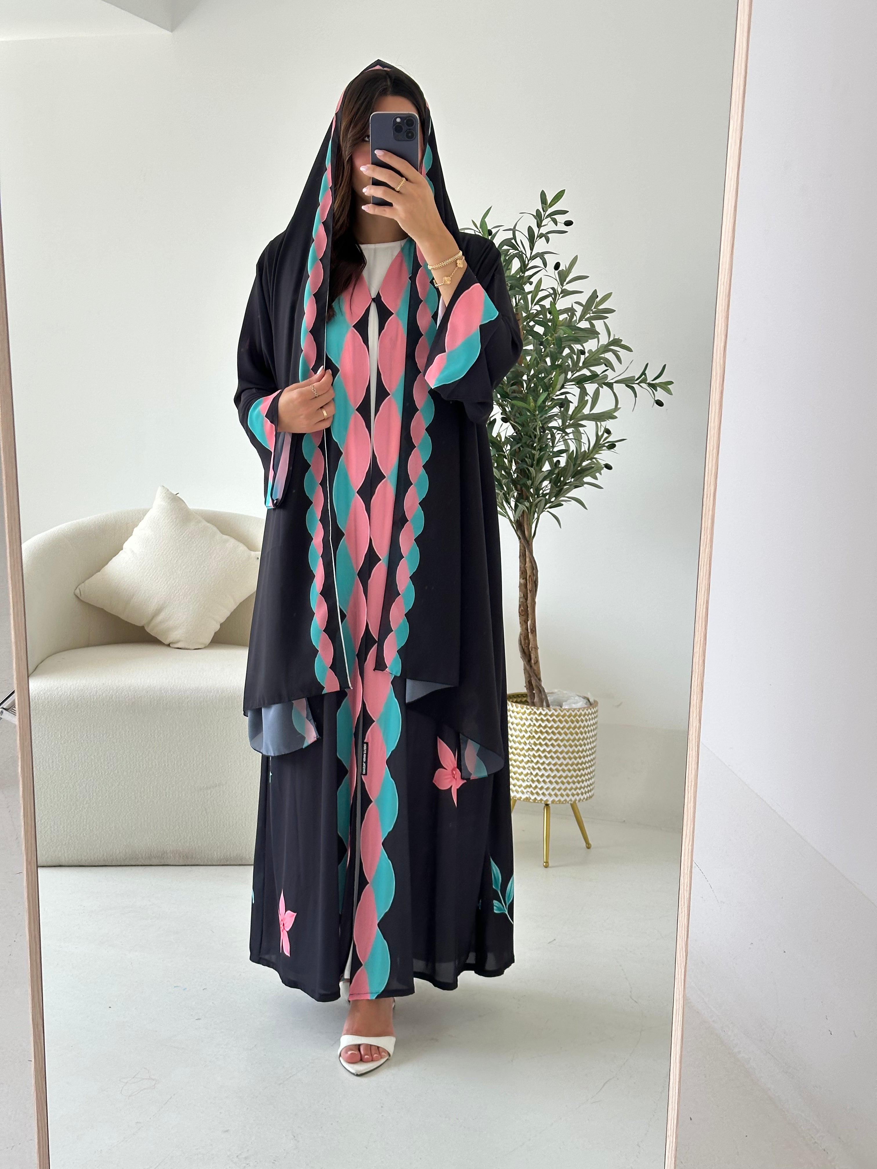 C 2546 Black Pink Printed Abaya