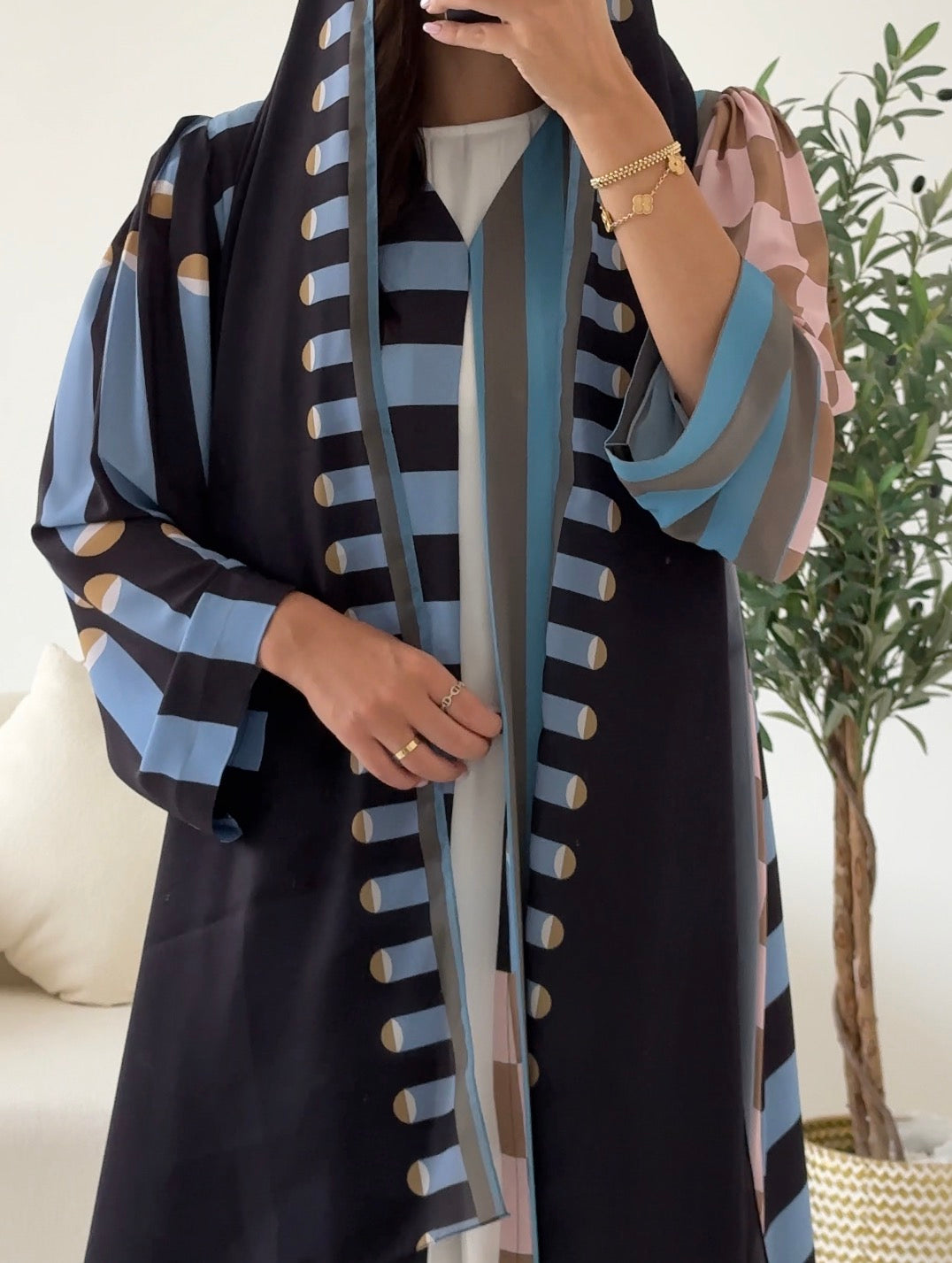 C 2550 Light Blue Patterned Printed Abaya
