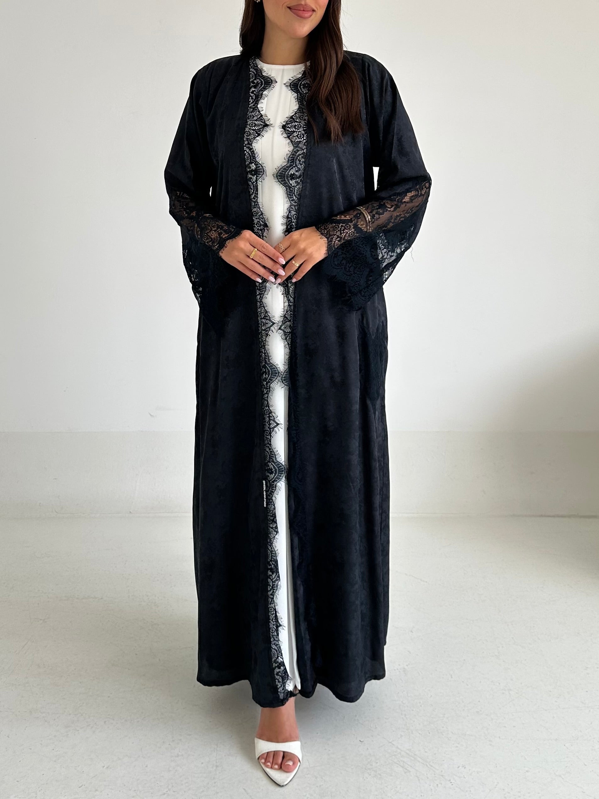 C 2564 Dark Navy Dantel Abaya