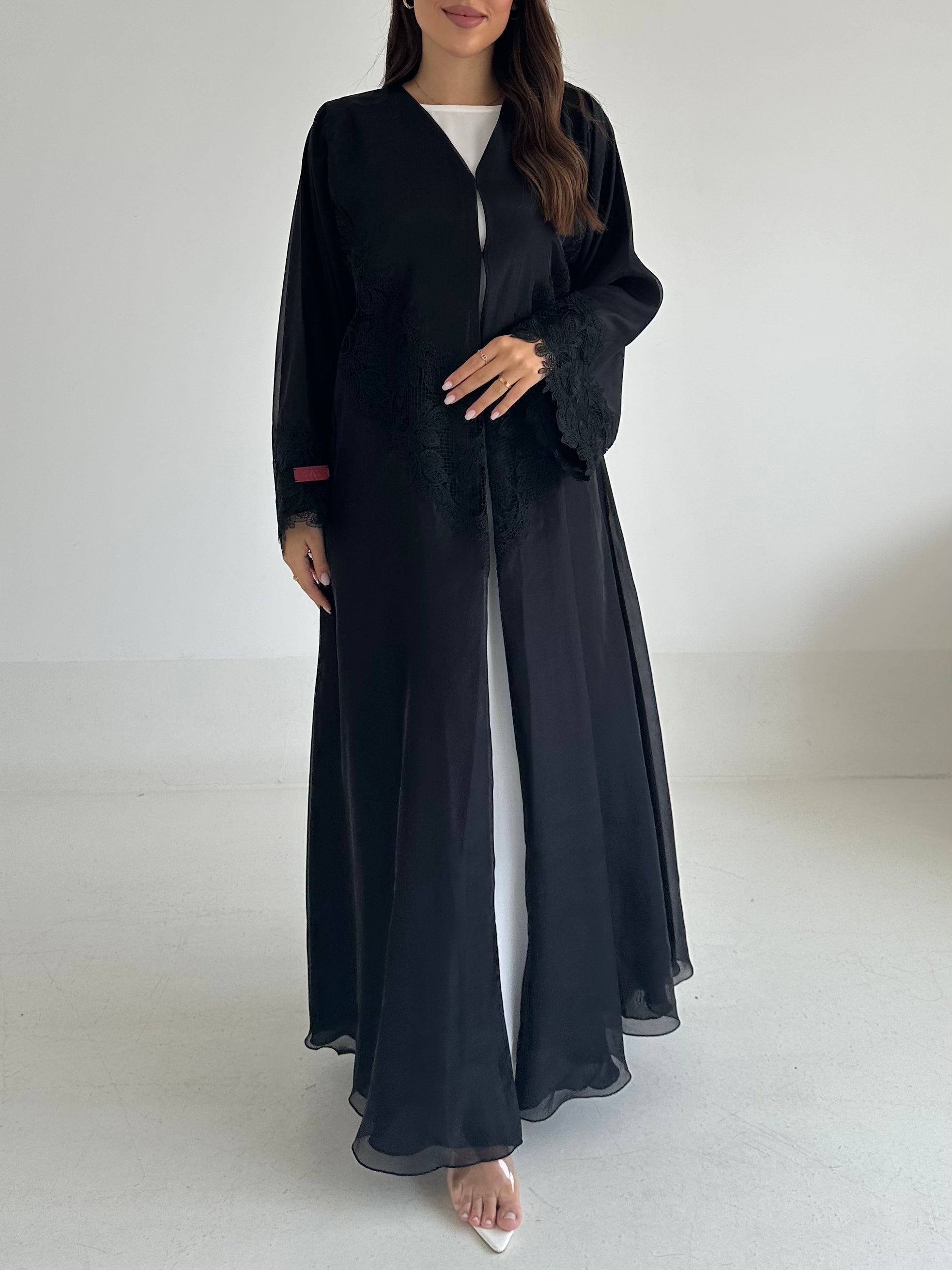 C 2582 Black Dantel Abaya