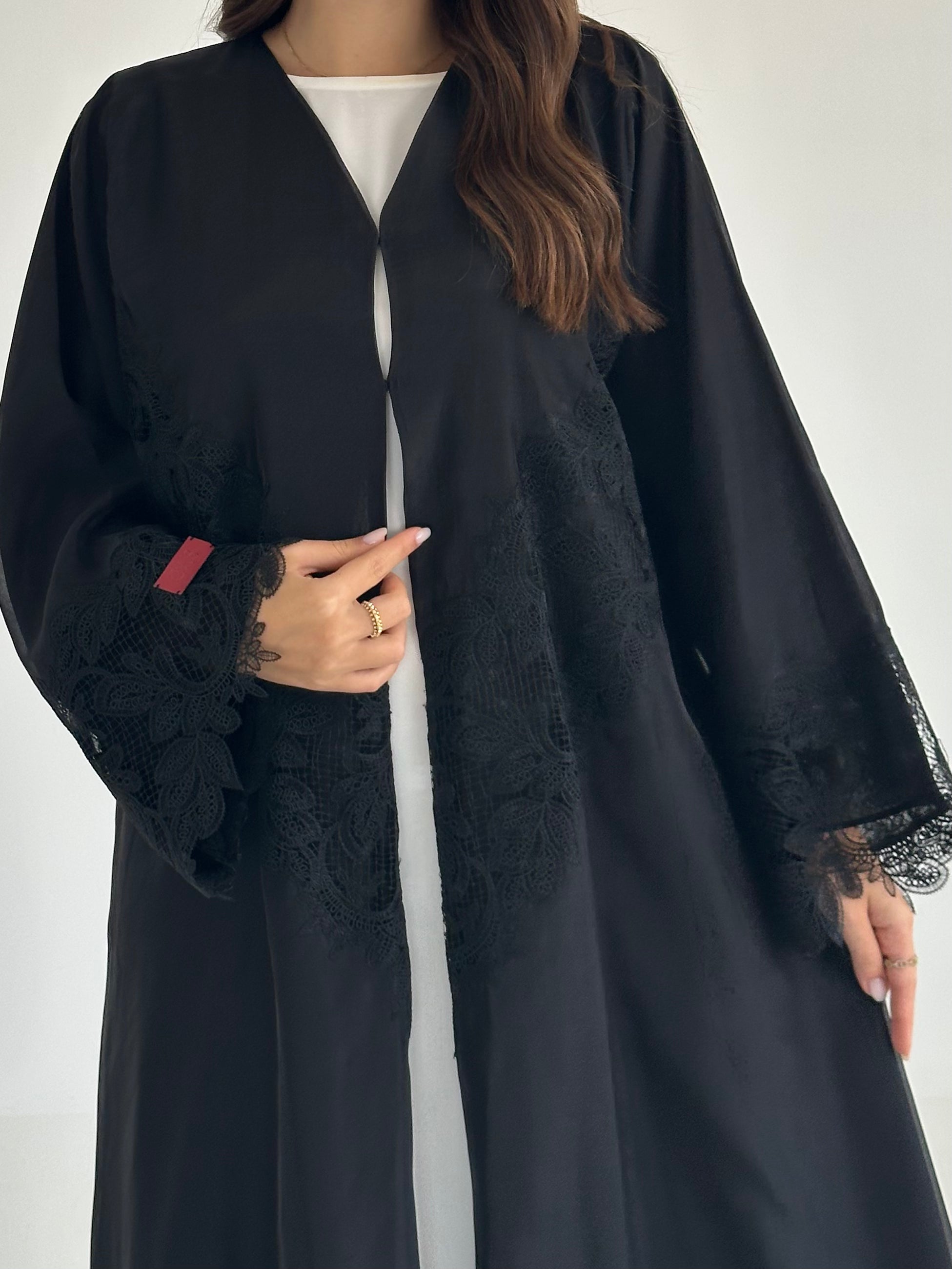 C 2582 Black Dantel Abaya