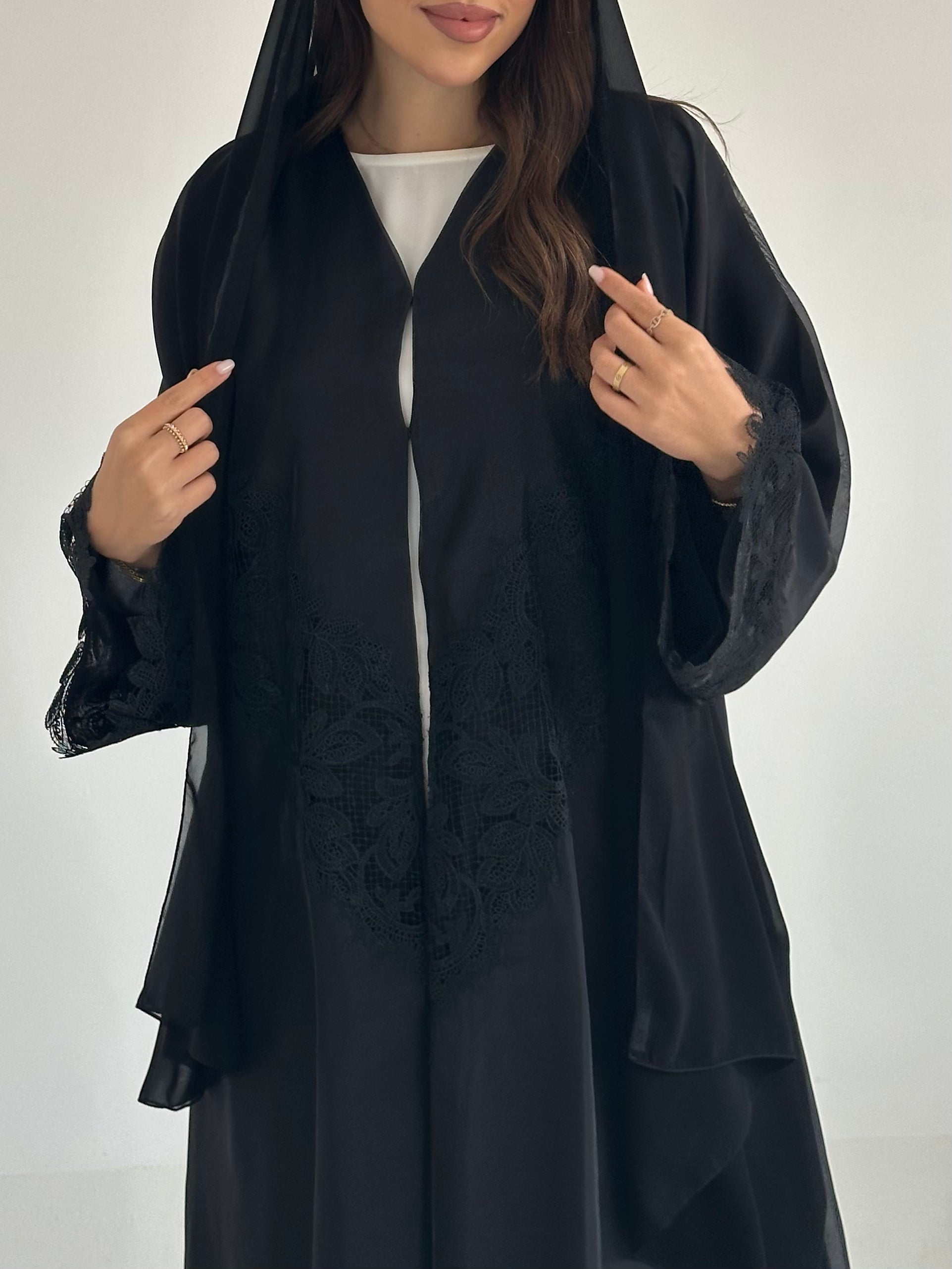 C 2582 Black Dantel Abaya