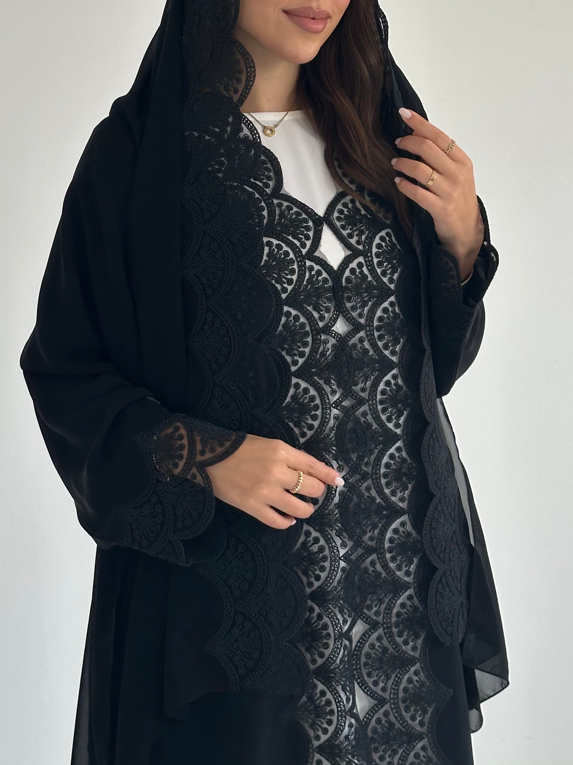 C 2586 Black Lace Abaya
