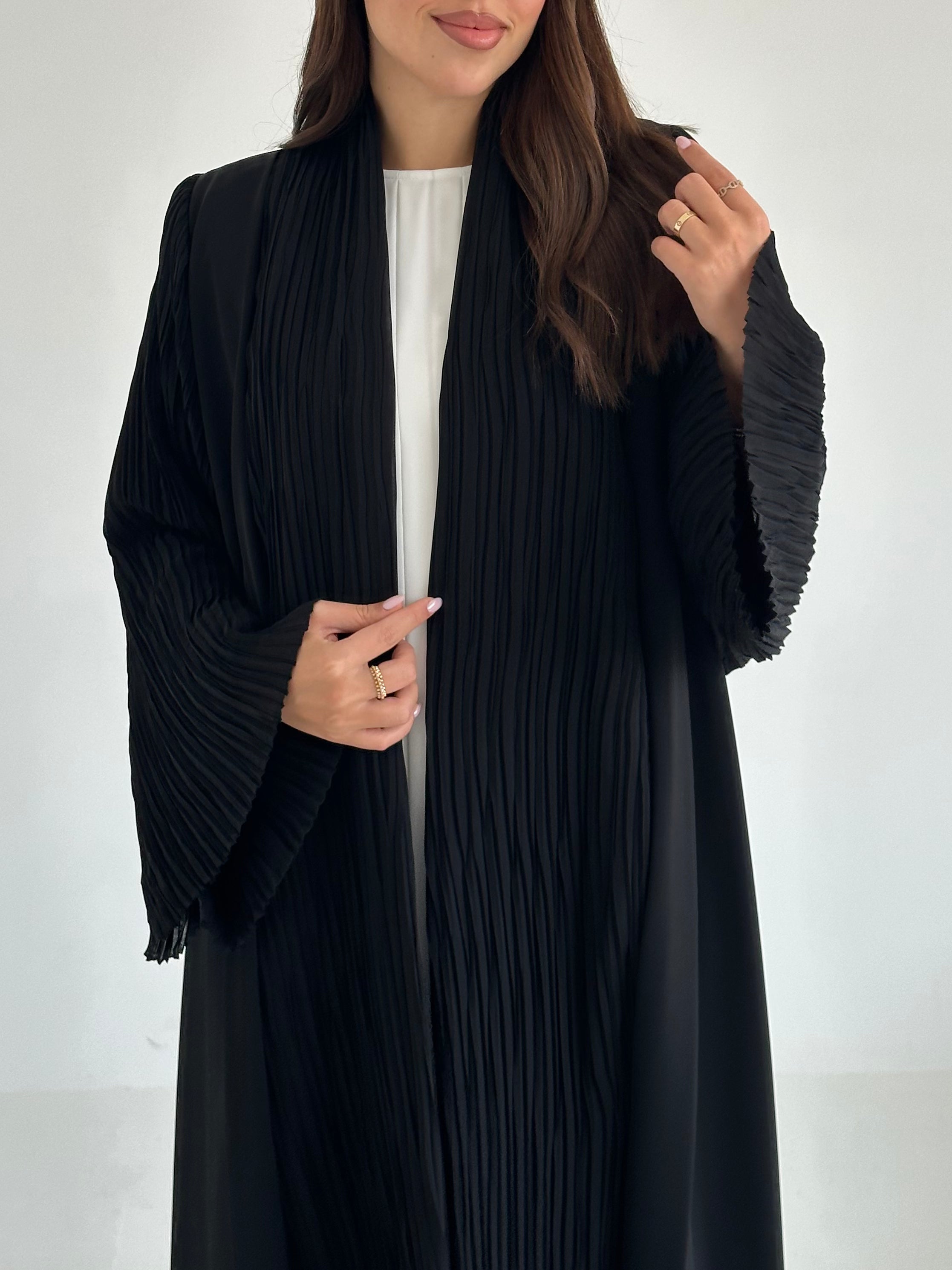 C 2587 Black Pleated Abaya