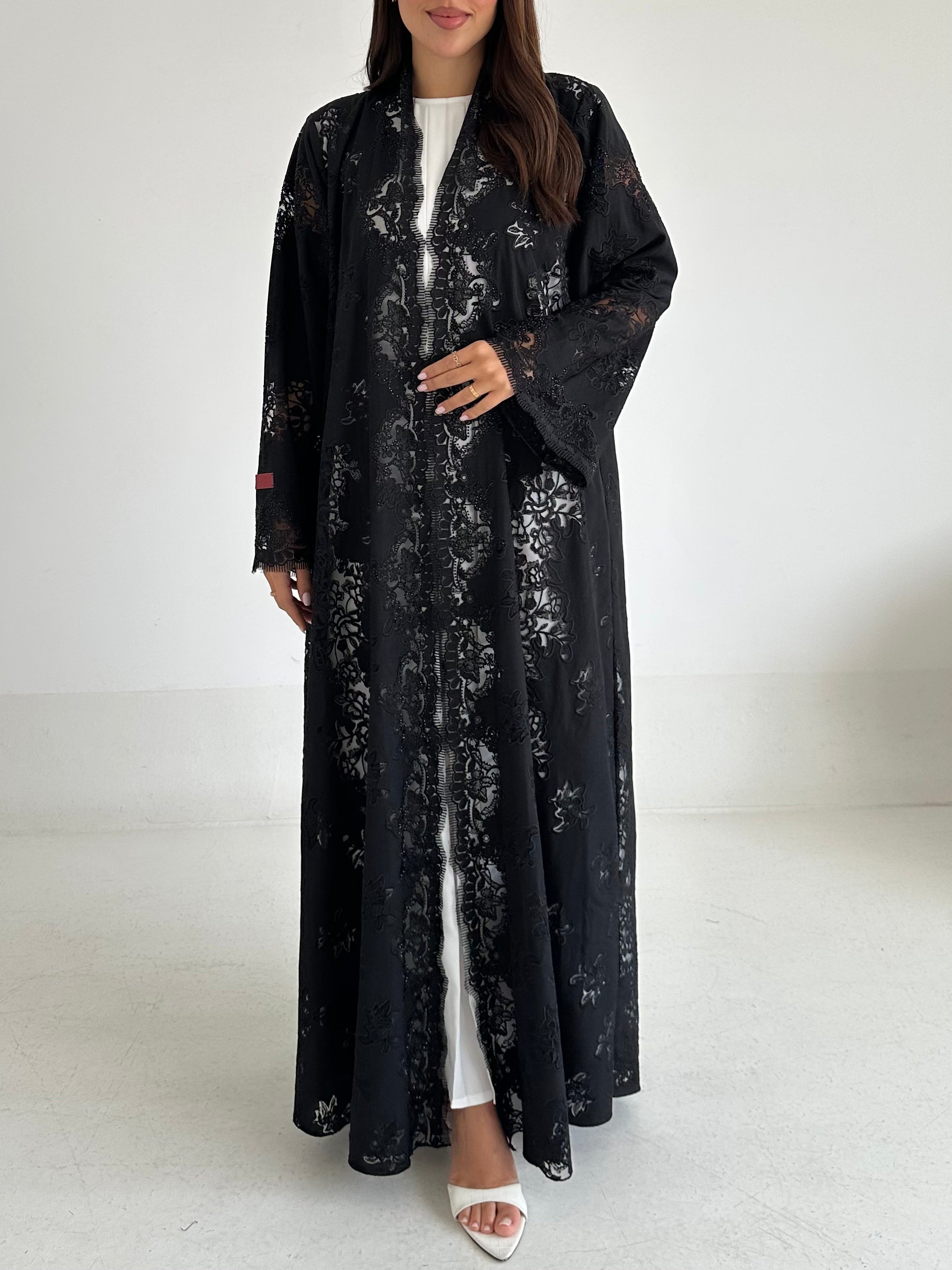 C 2594 Black Crystal Dantel Abaya