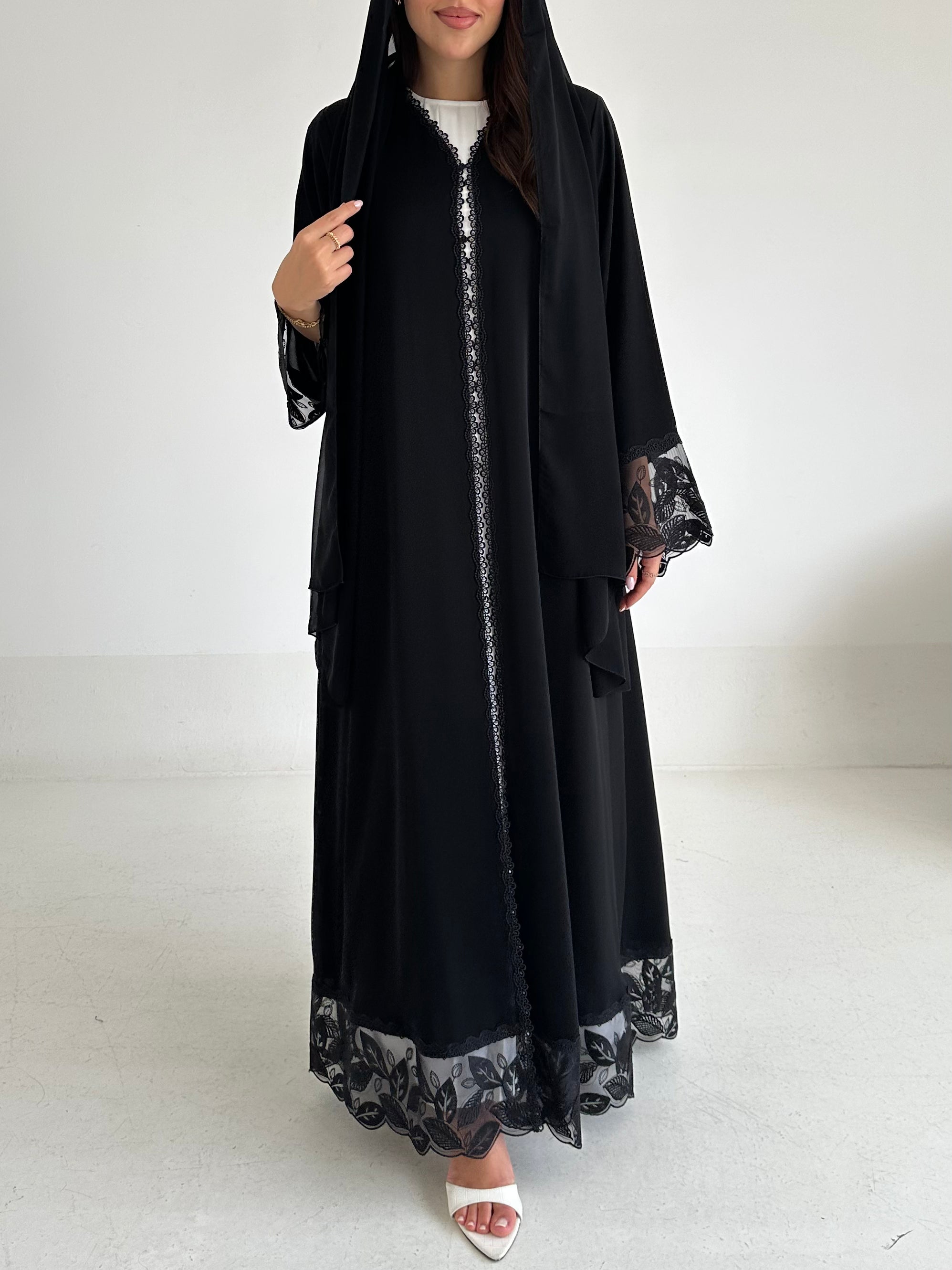 C 2598 Black Leafy Lace Abaya