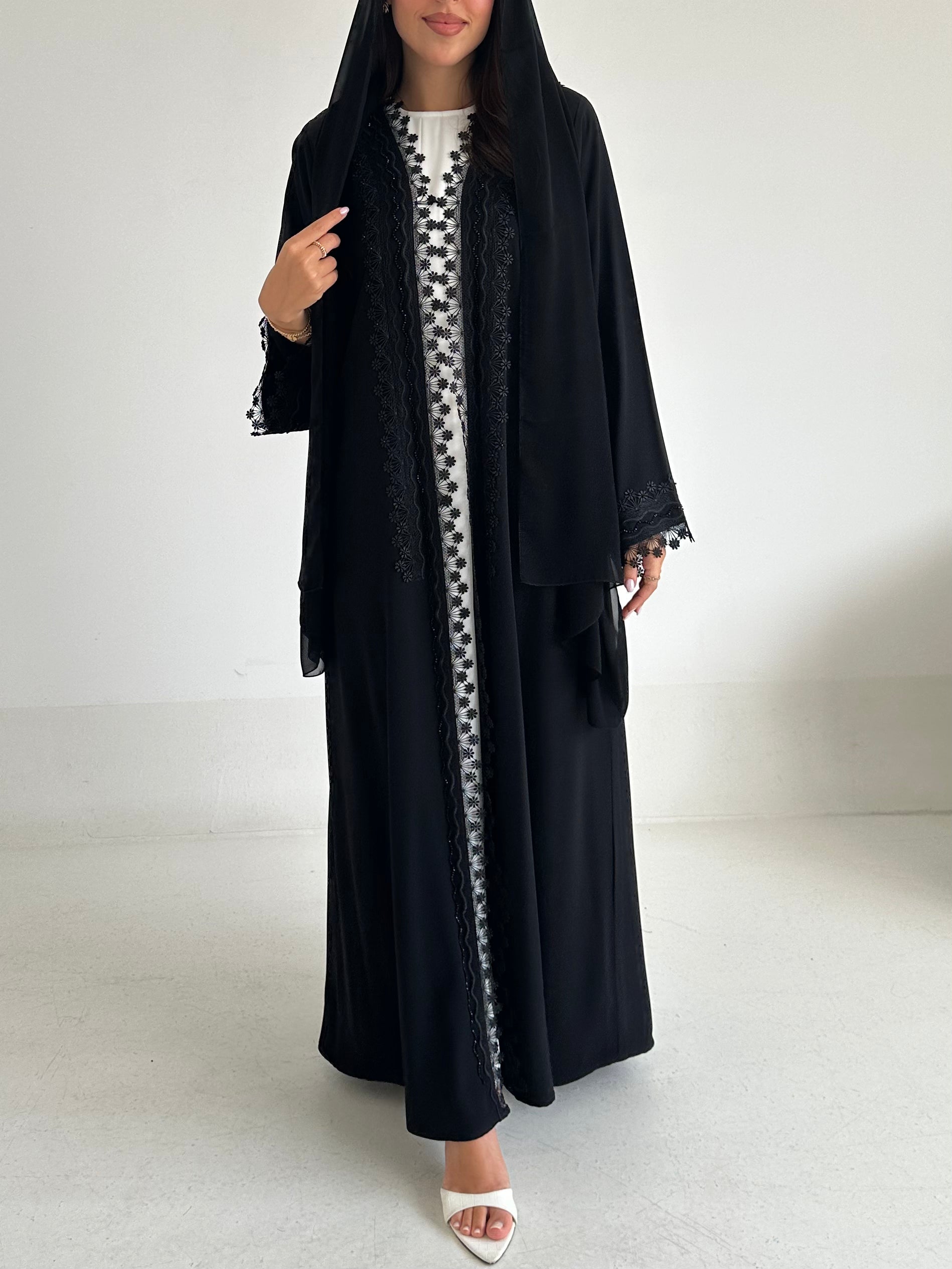C 2600 Black Beaded Lace Abaya