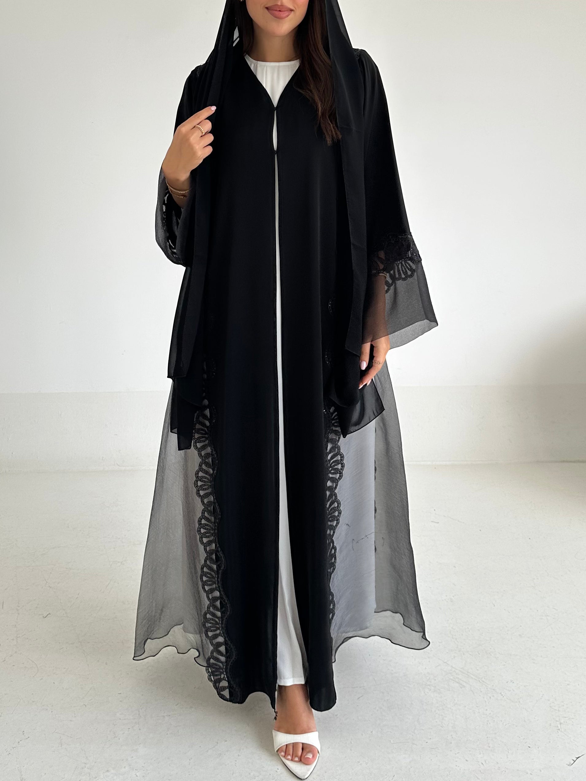 C 2604 Black Sequins Lace Abaya