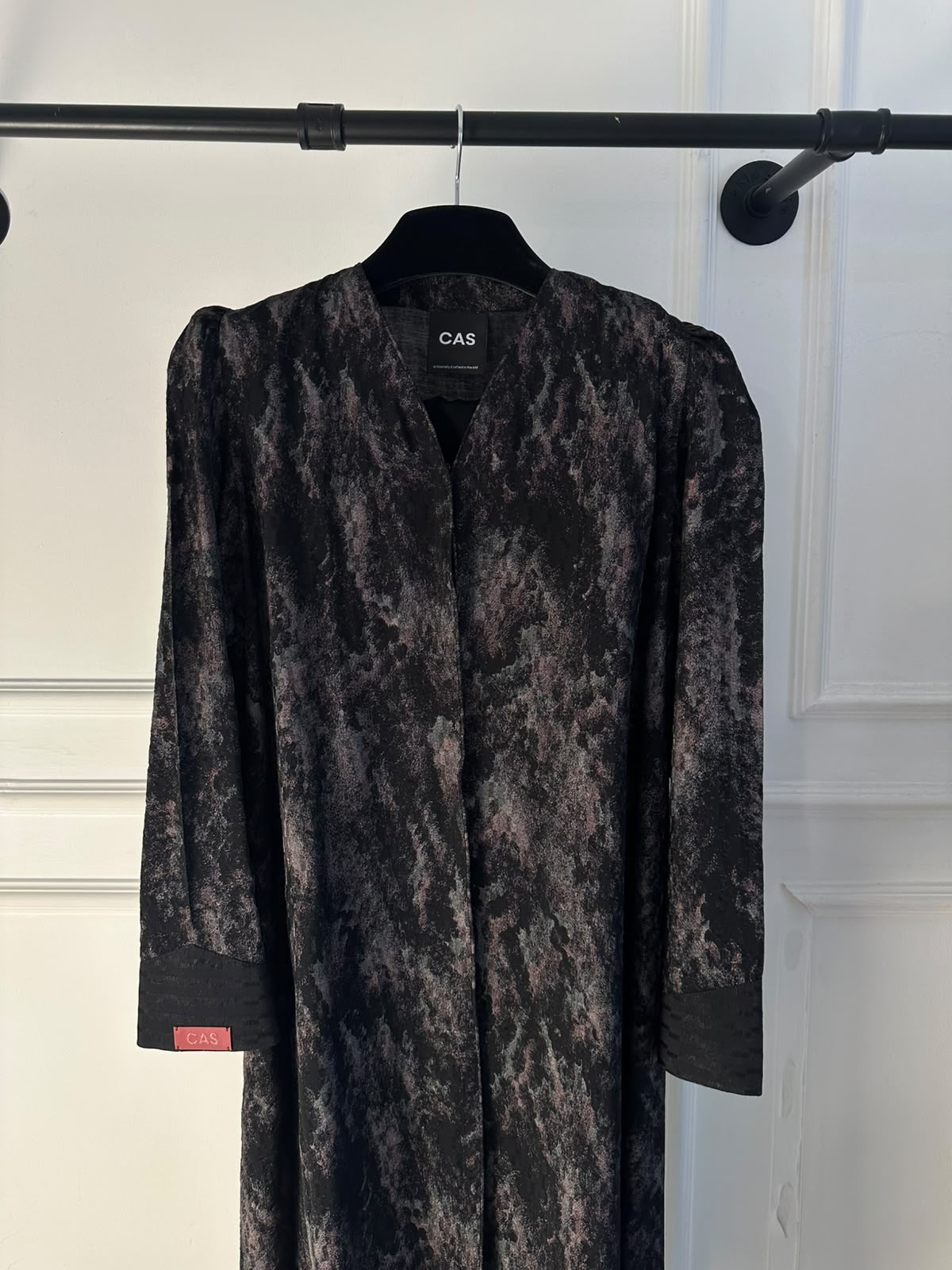 C 2626-03 Black Pink Swirl Abaya