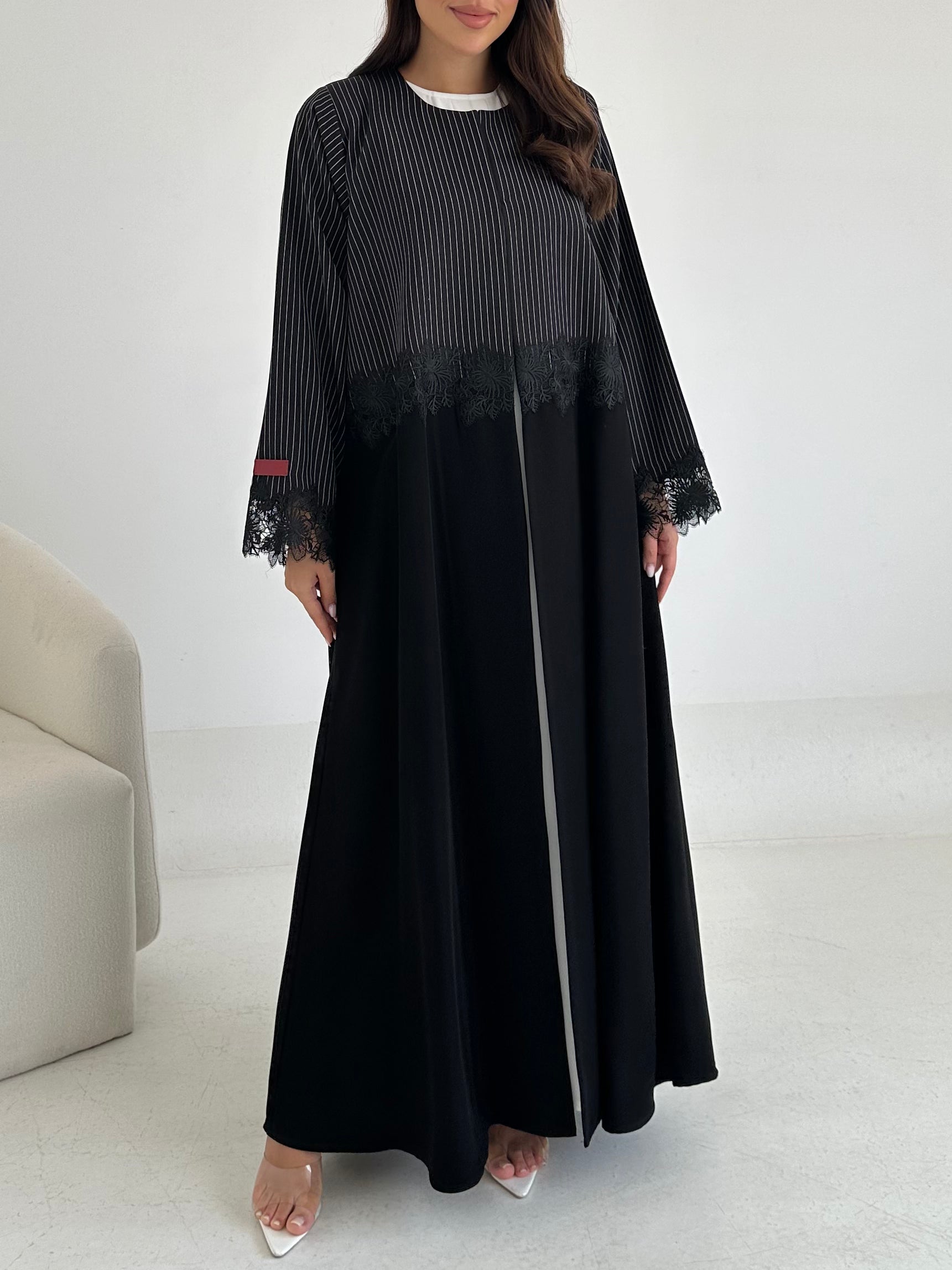C 2634 Black Striped Lace Abaya